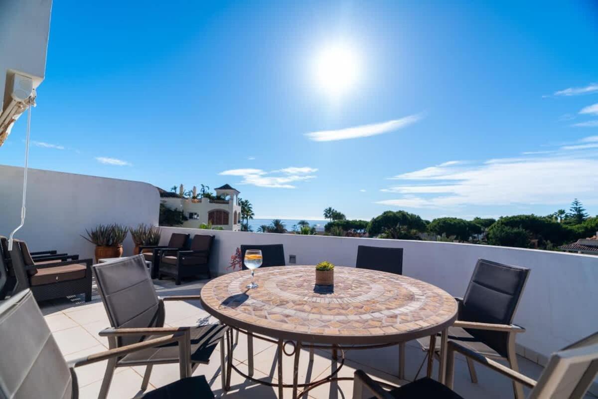 Seaside Elegance With Sea View *