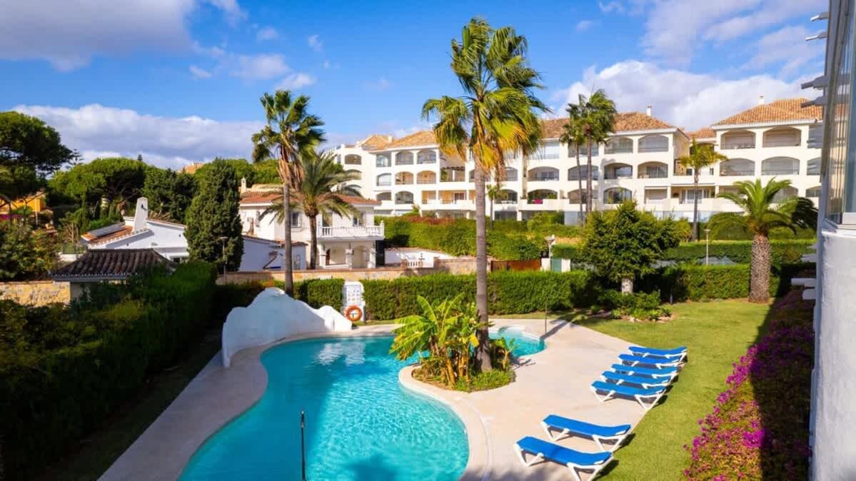 Seaside Elegance With Sea View Marbella