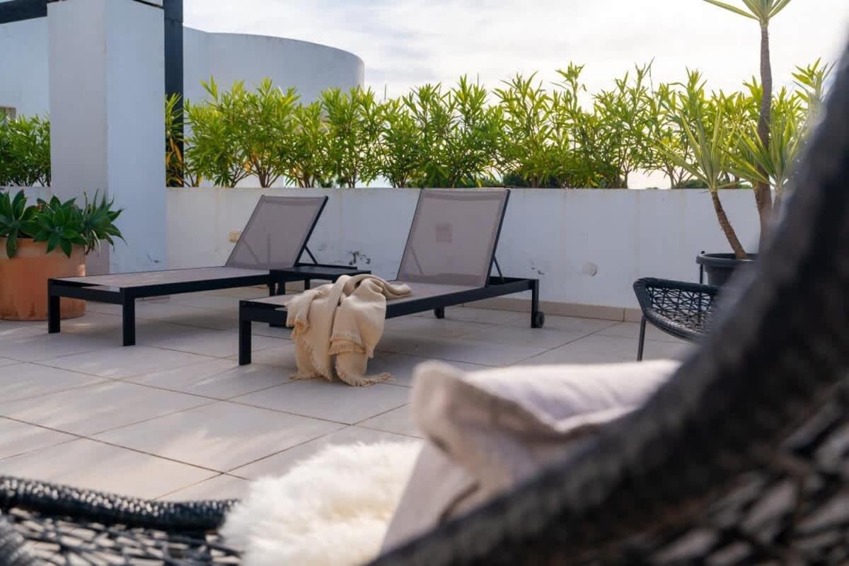 Seaside Elegance With Sea View Apartamento
