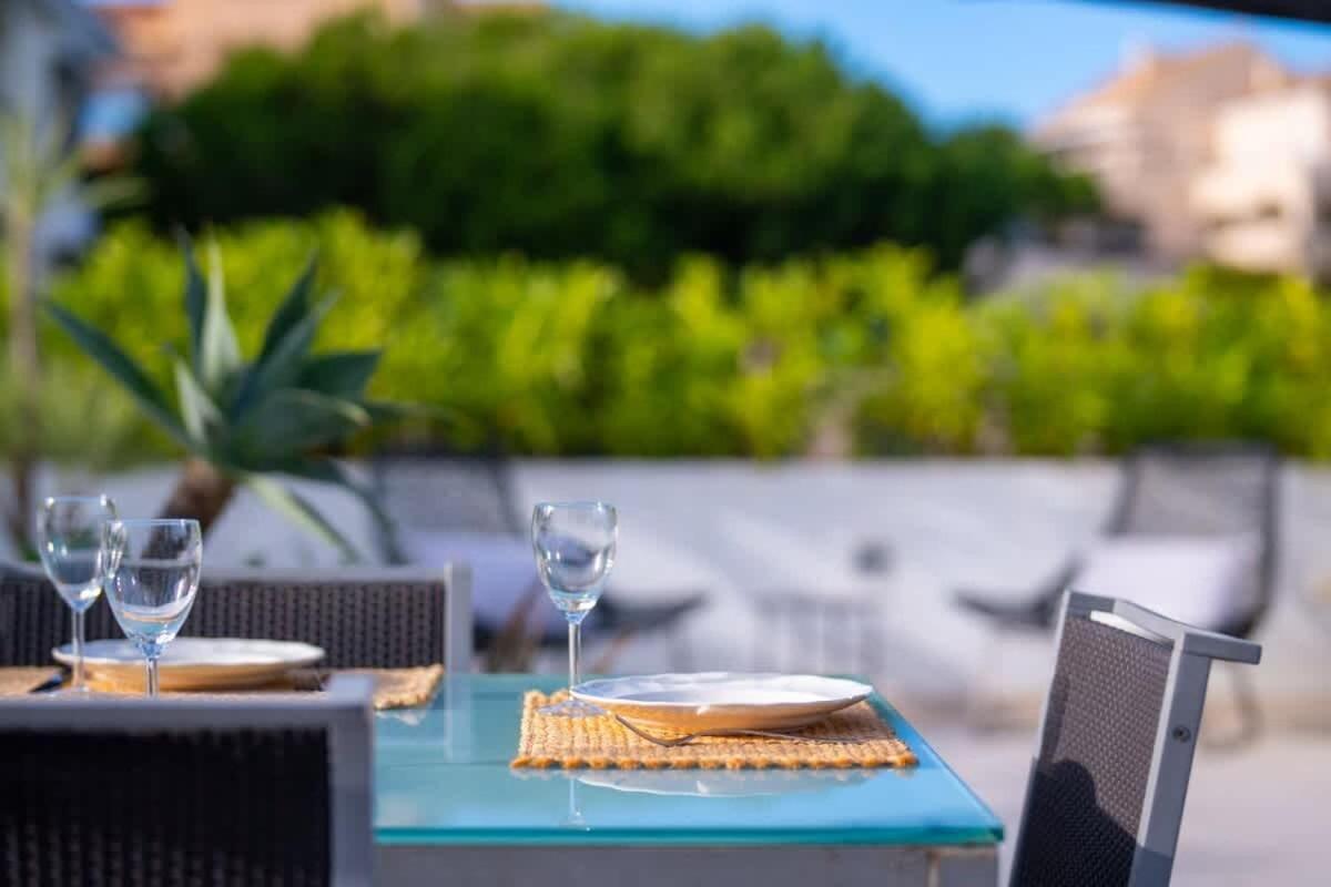 Apartamento Seaside Elegance With Sea View