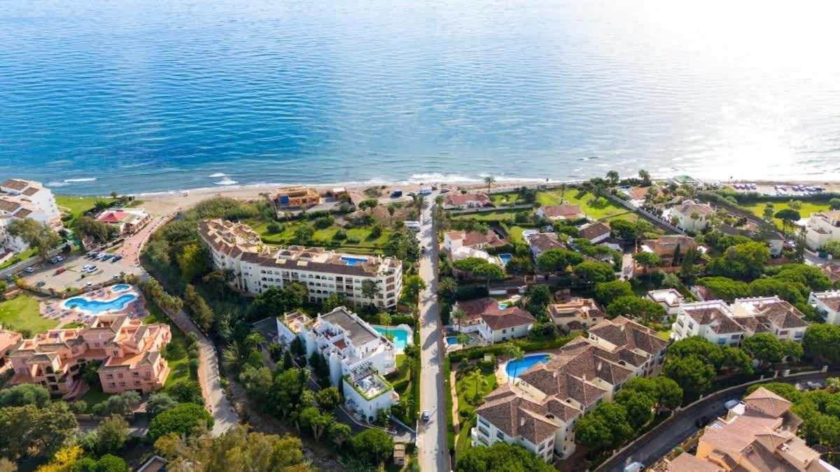 Seaside Elegance With Sea View Marbella