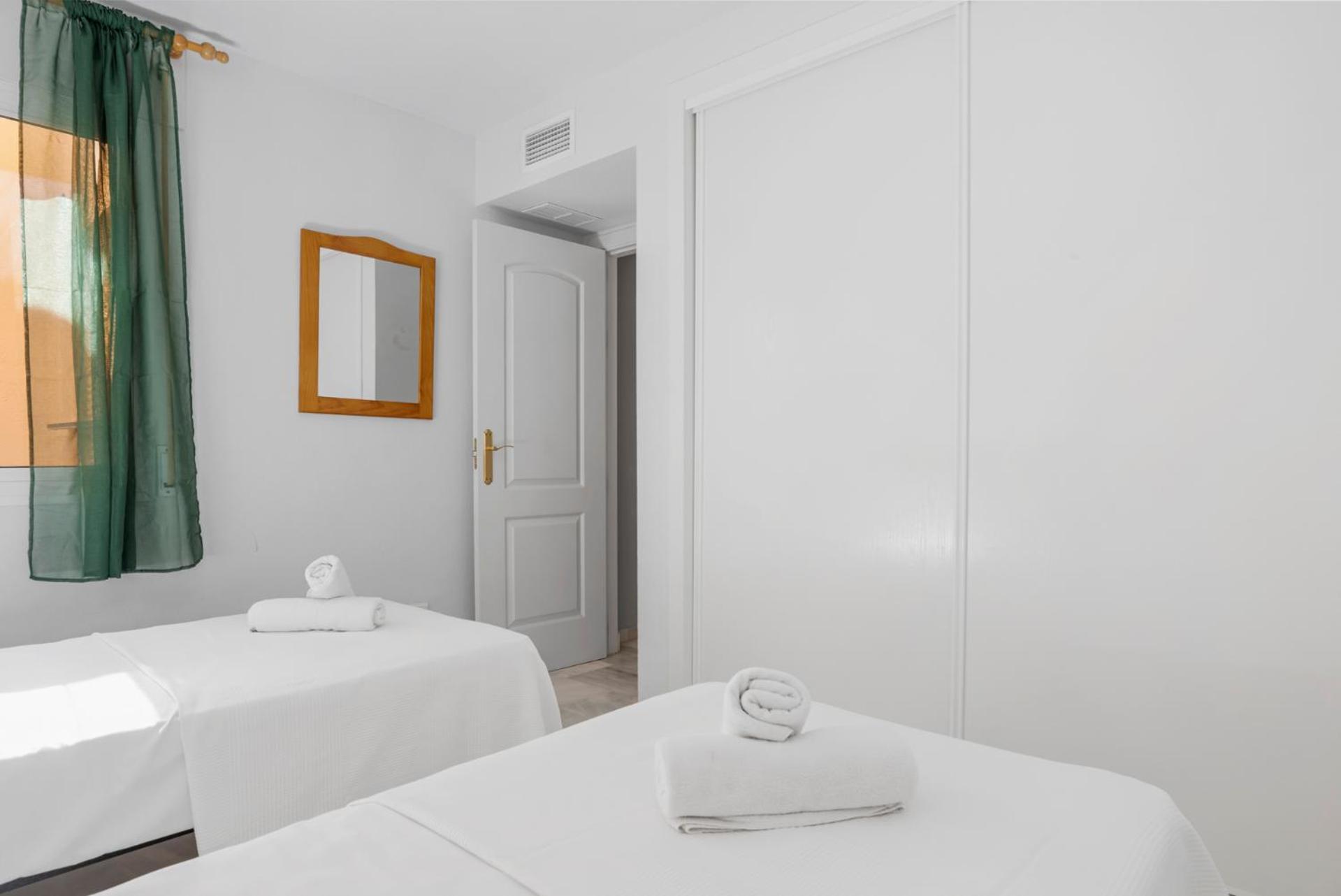 Apartment Reserva De By Costarentals - Ref M43 Marbella