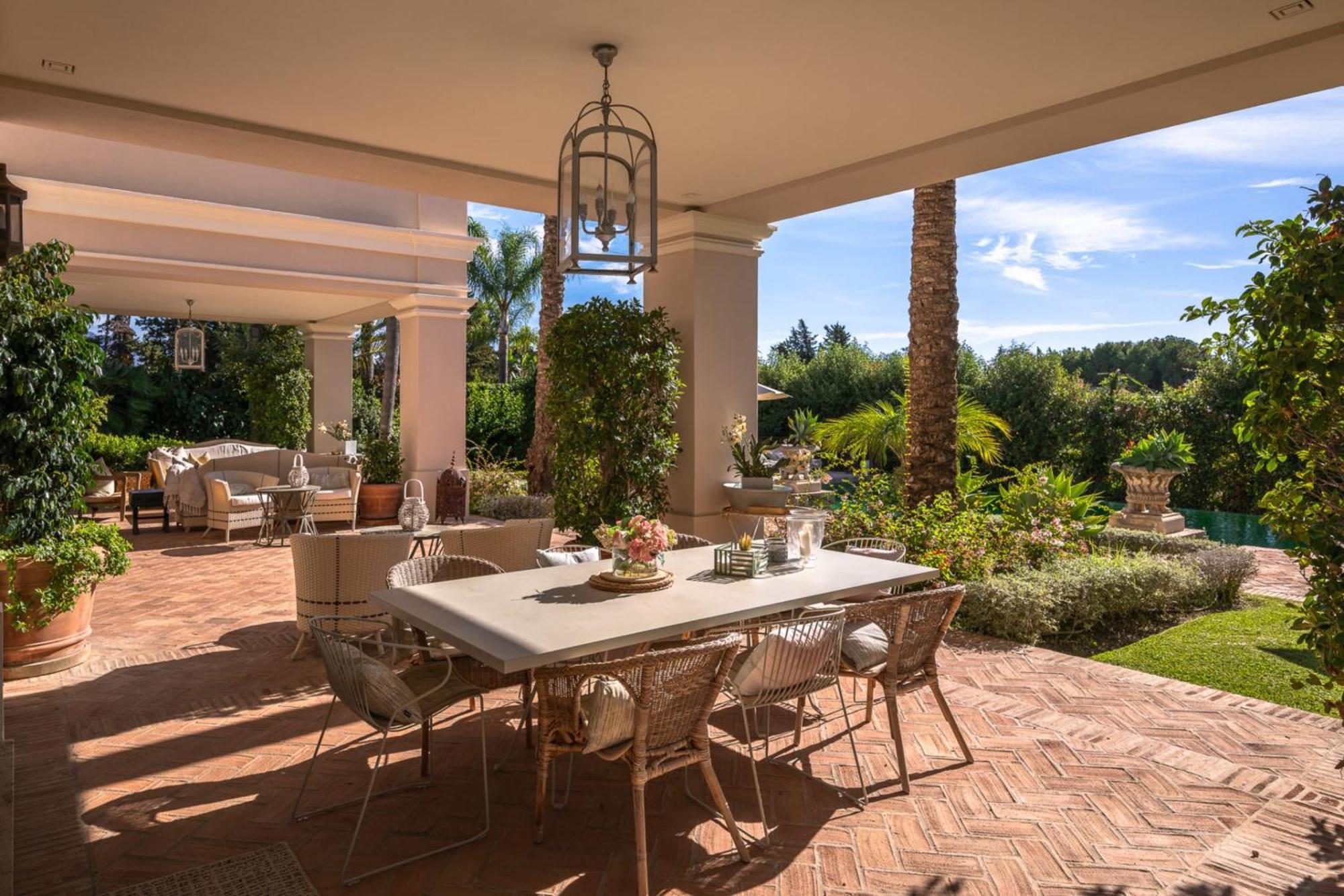 Millie Mansion An Ultimate Luxury For Rent In Villa