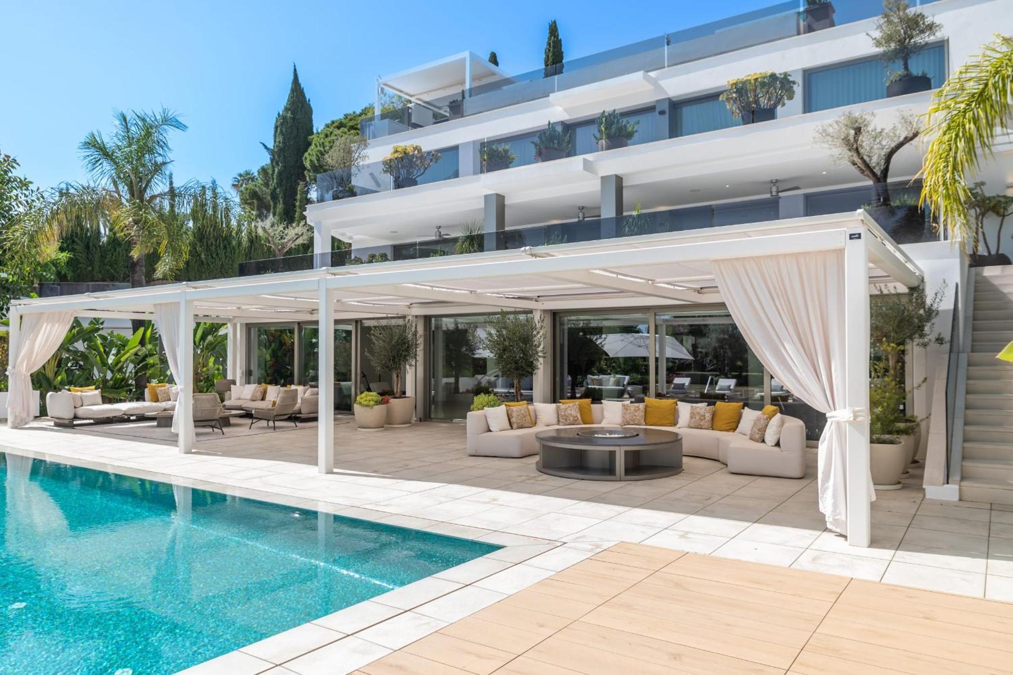 About Serenity Villa Marbella