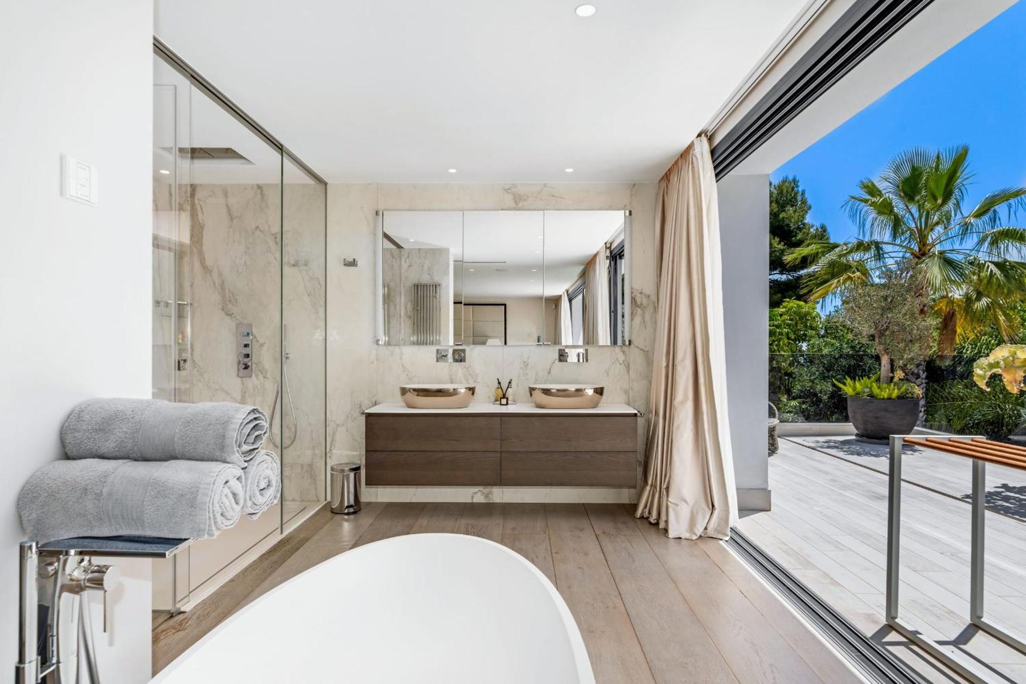 About Serenity Marbella
