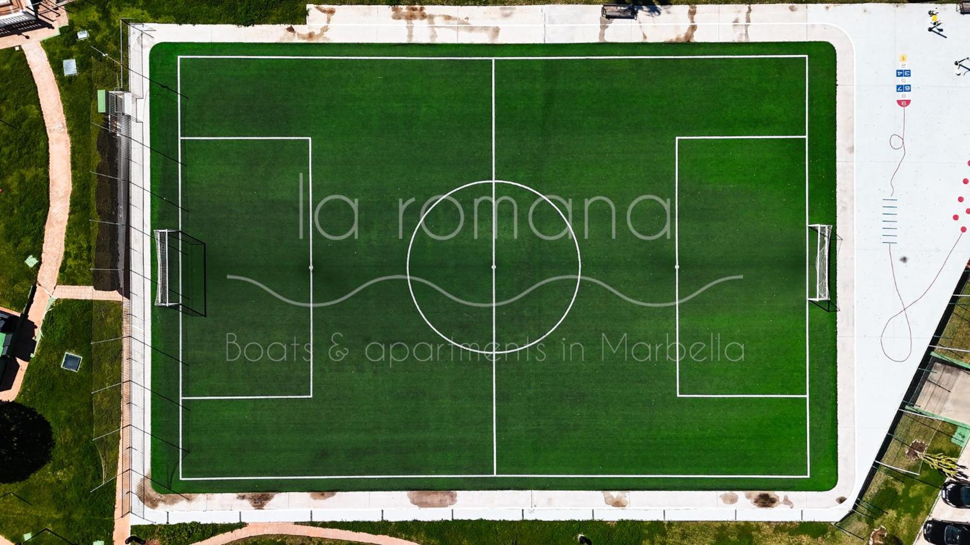 Appartement Casa 70, Duplex En Urbanizacion Lunamar By Laromanamarbella *