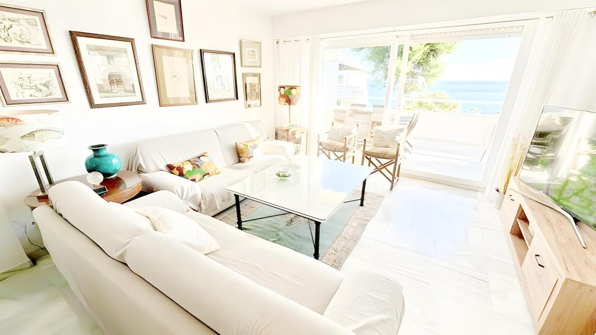 Del Mar Apartment