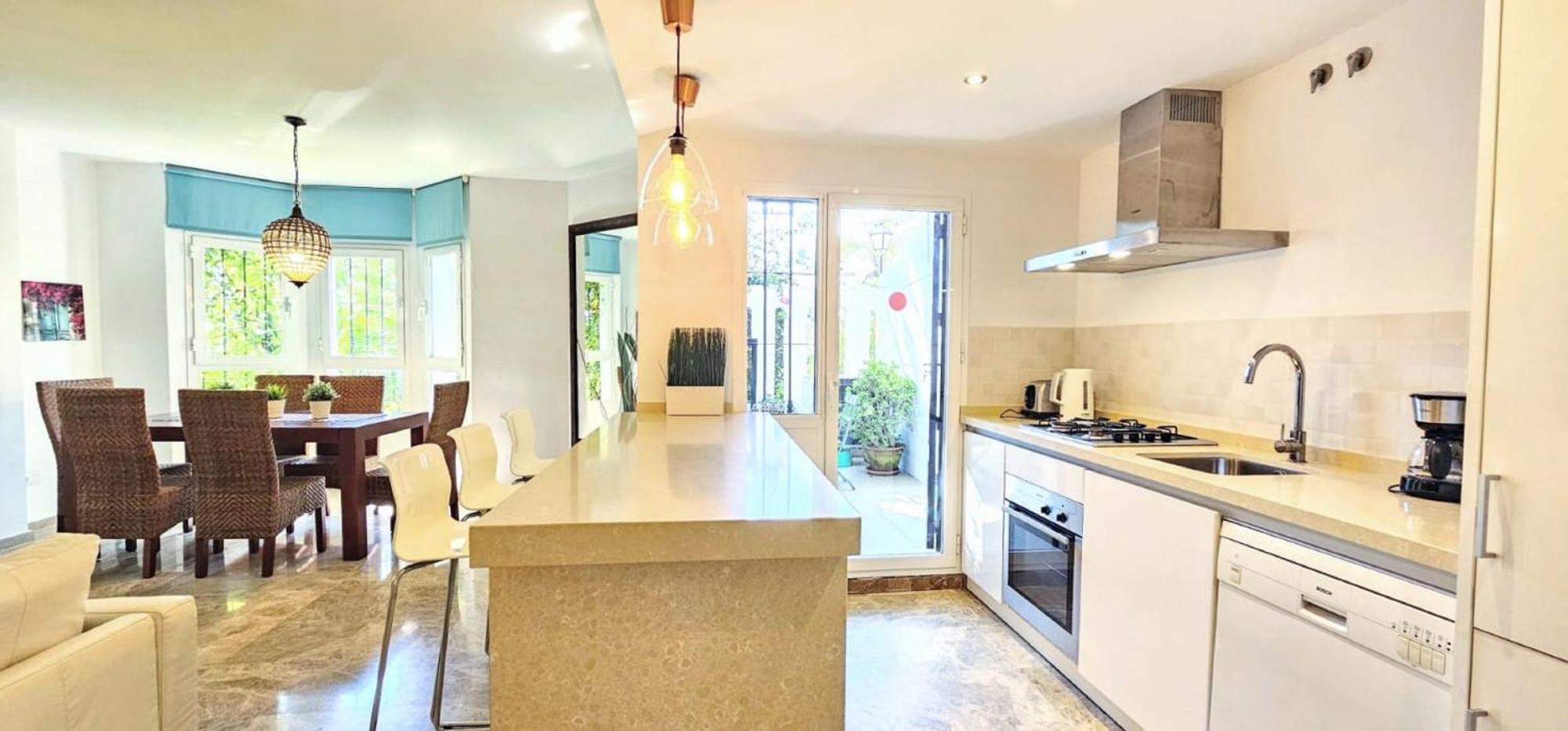 Naranjos Close To Puerto Banus Apartamento Marbella