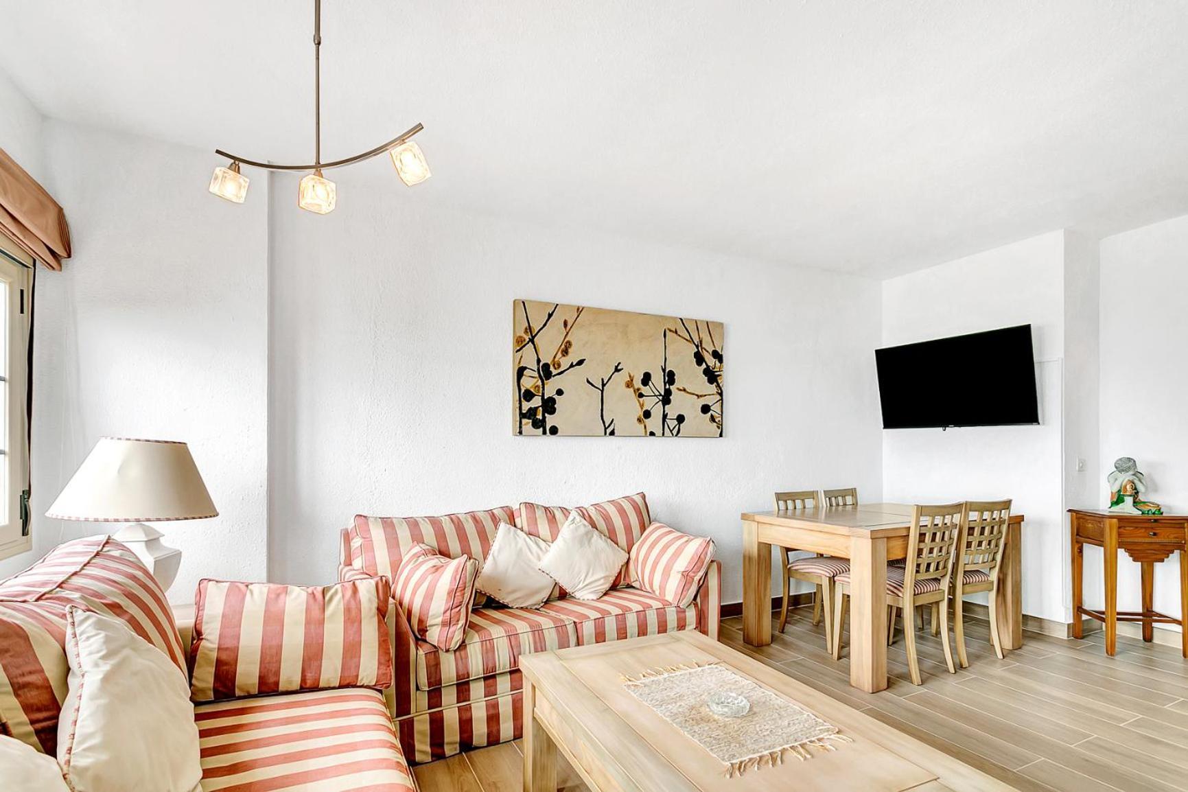 J96 Cabopino Apartment Marbella