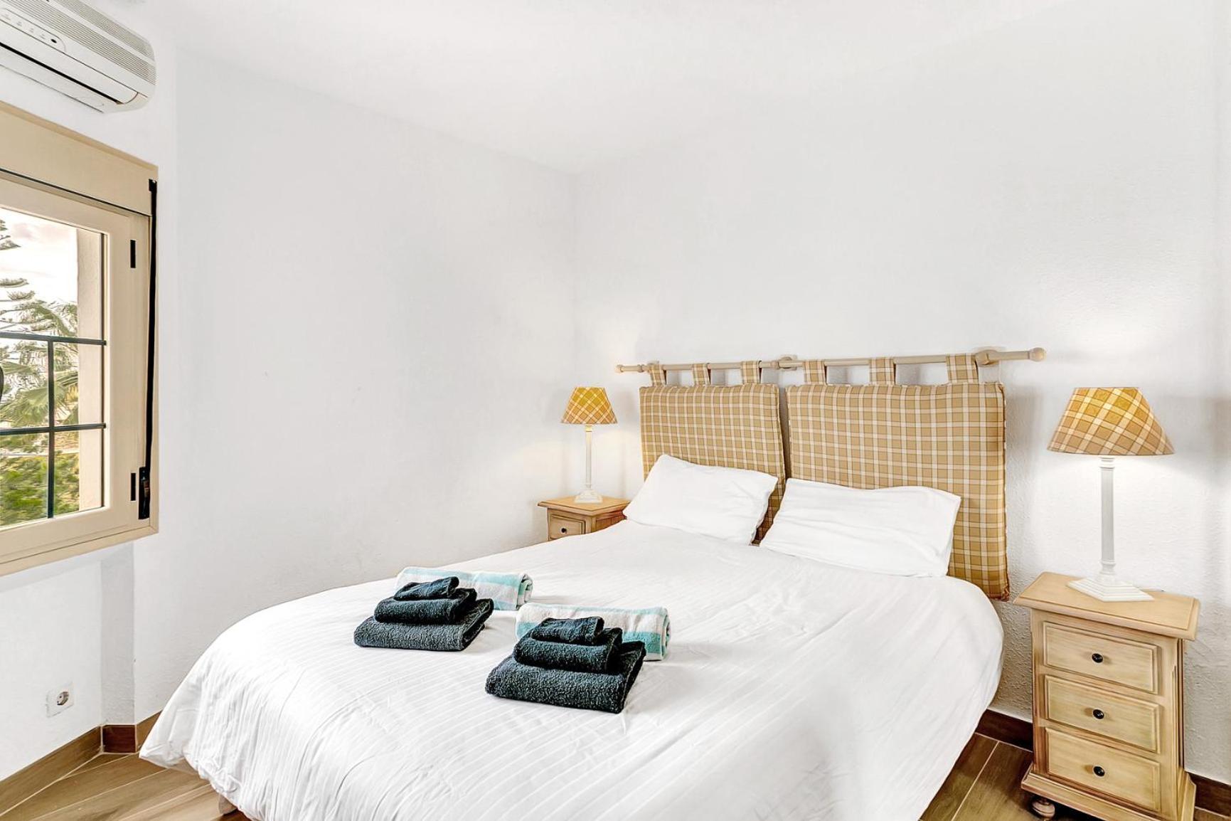 J96 Cabopino Apartment