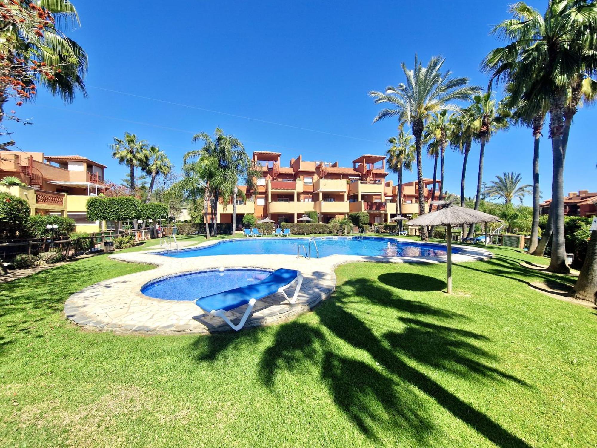 Sr Reserva De 2bdr With Private Garden *