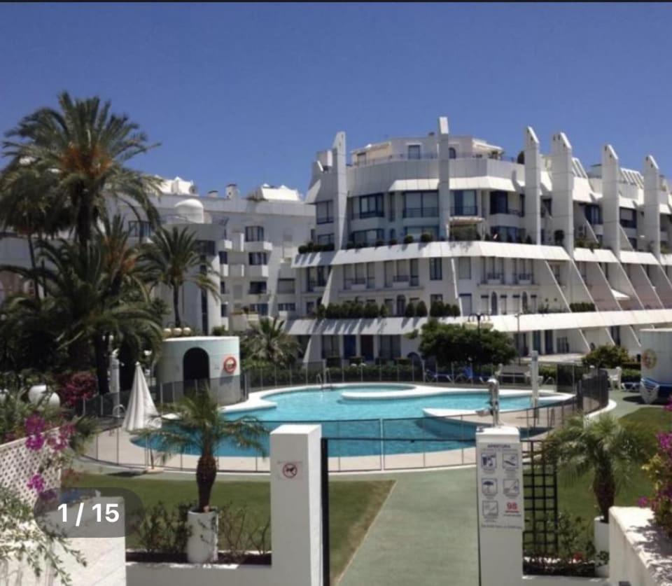 Center Beachfront For Vacation Marbella