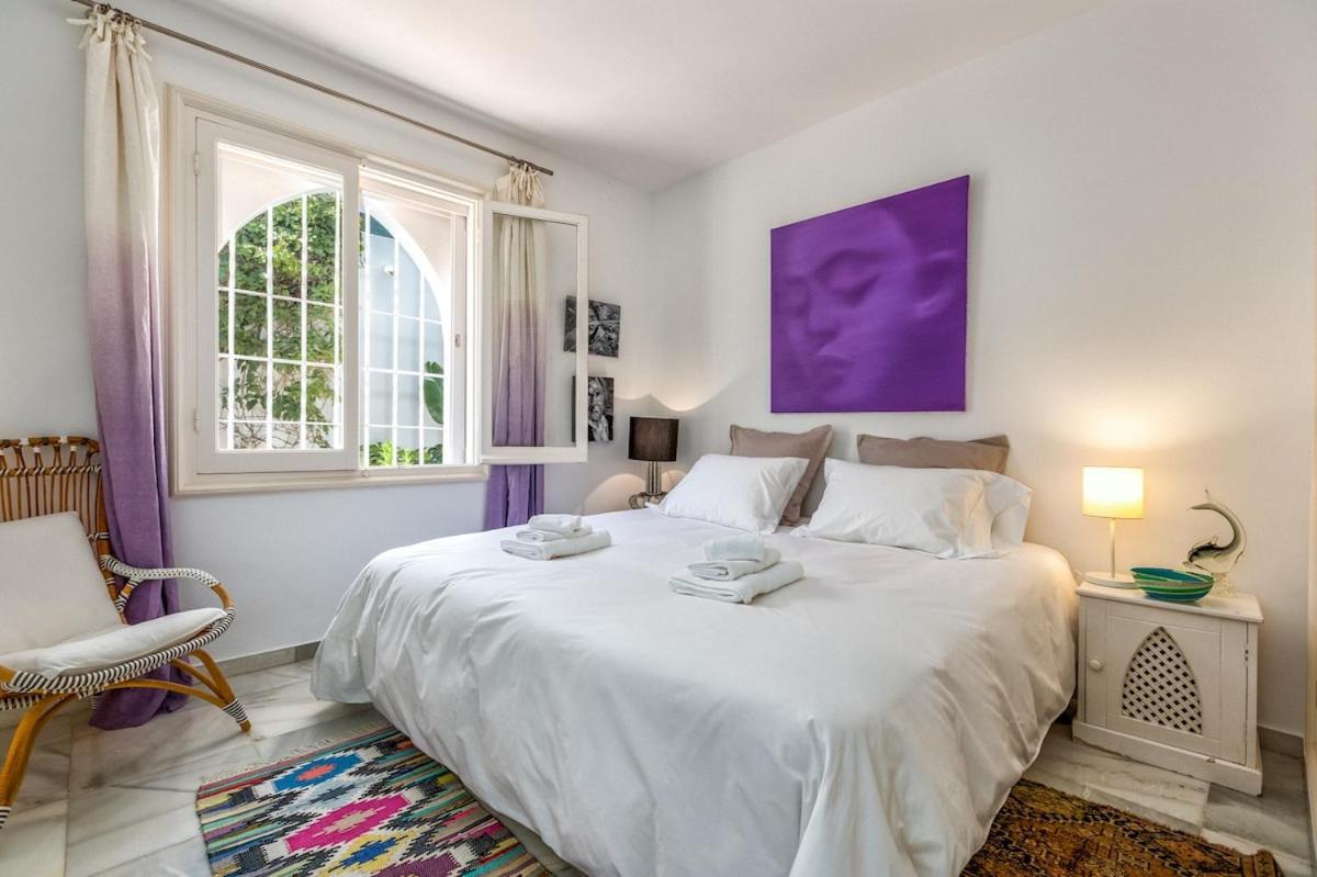 Beachfront Golden Mile Holiday home