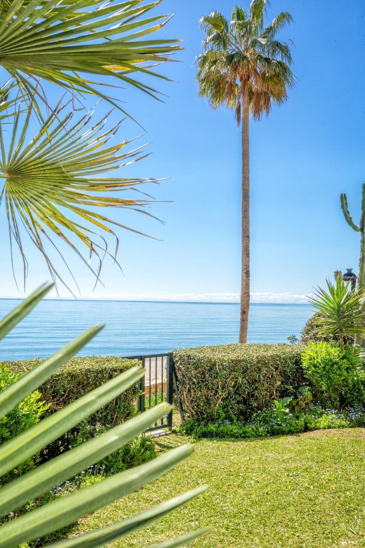 Beachfront Golden Mile Marbella