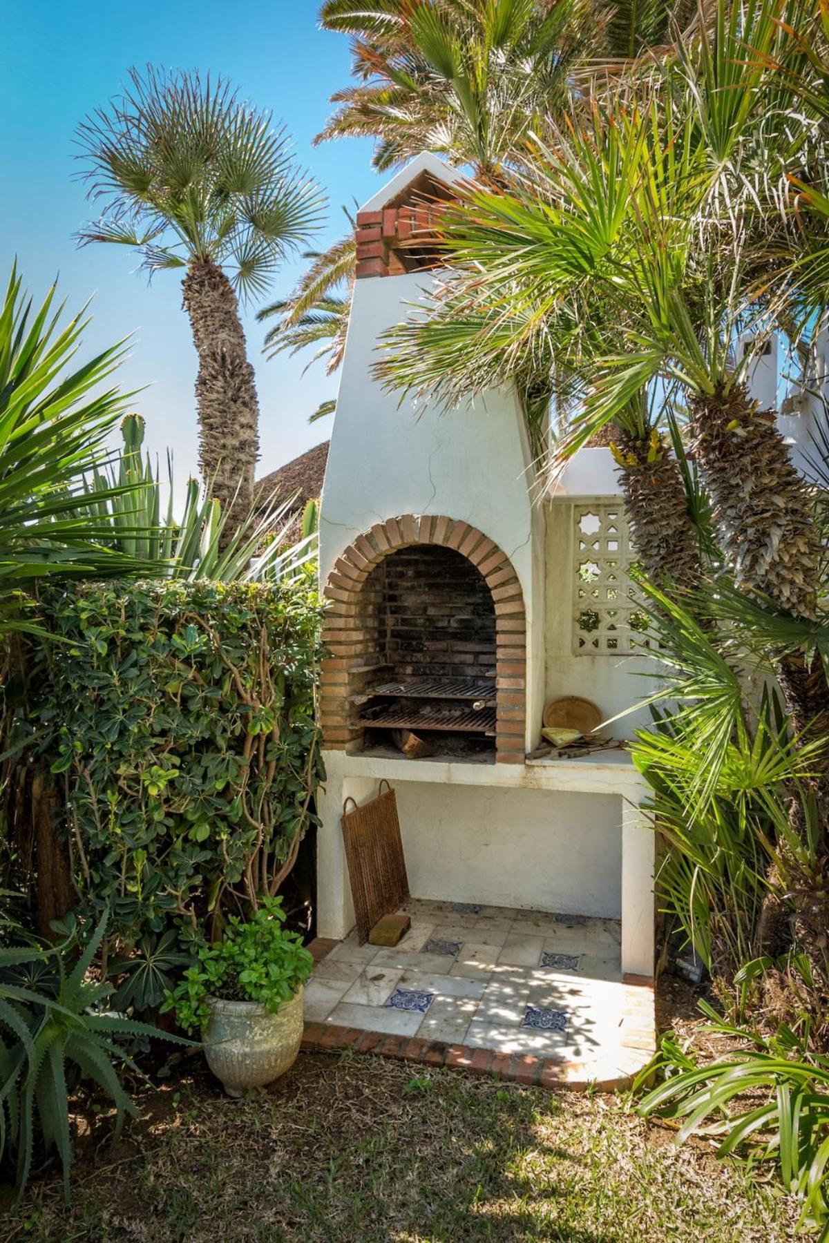 Beachfront Golden Mile Holiday home Marbella