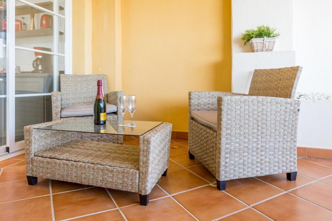 3 Bed Duplex By Puerto Banus, Marbella, 3 Pools, Sea Views Marbella