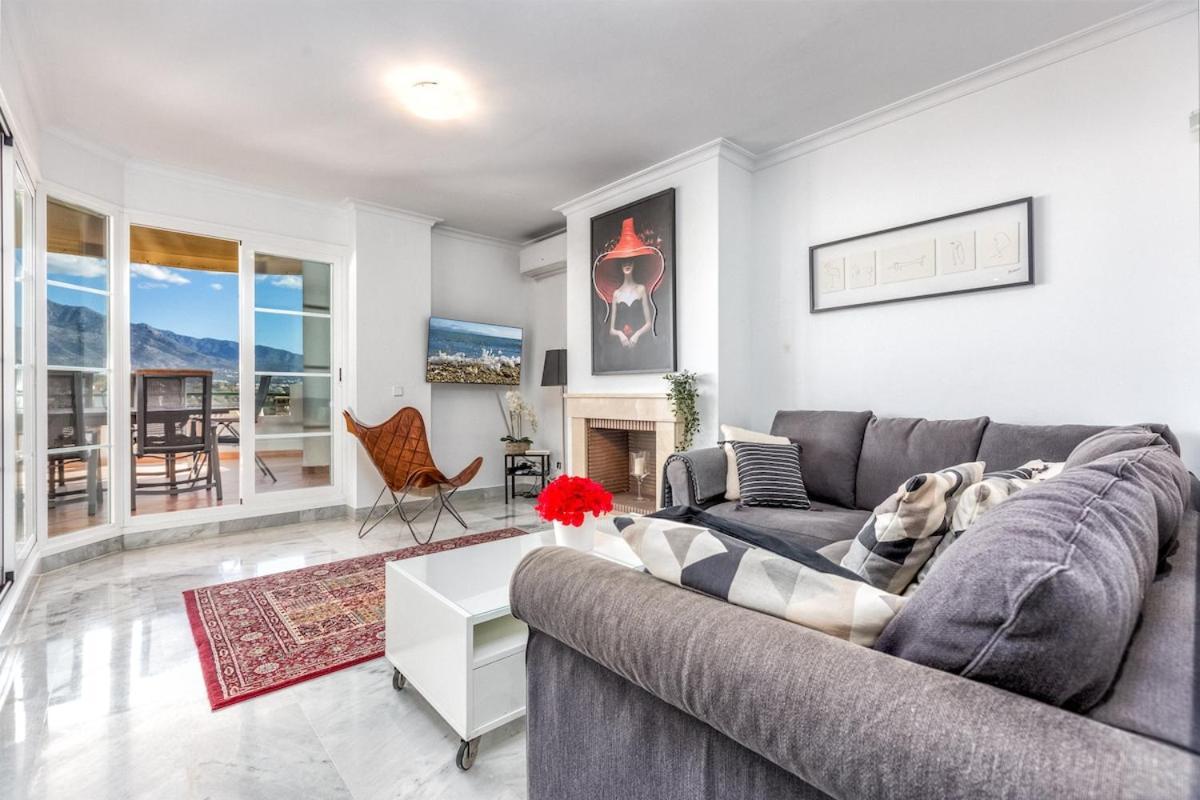 3 Bed Duplex By Puerto Banus, Marbella, 3 Pools, Sea Views * Marbella