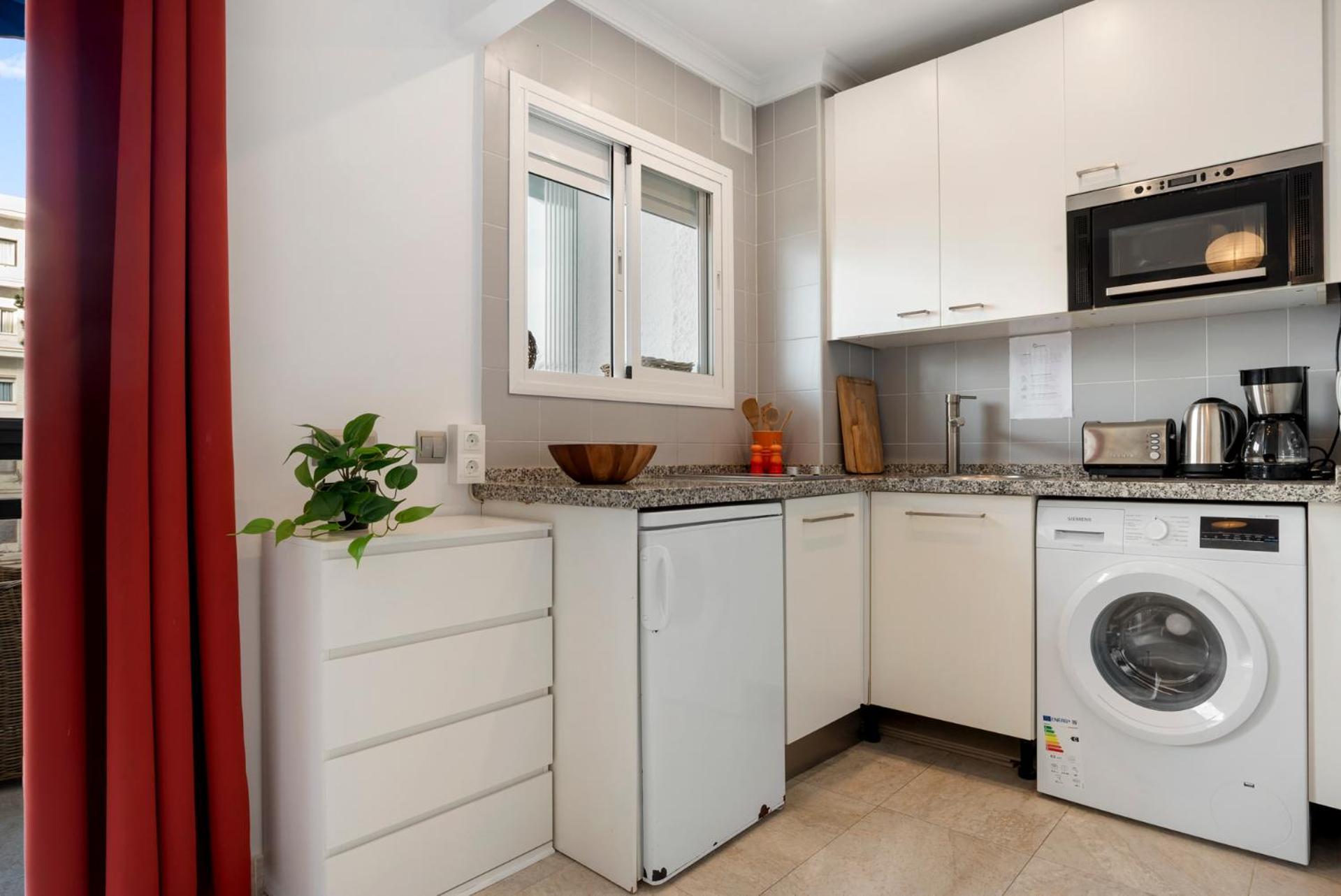 Apartment Skol In By Costarentals - M27 *