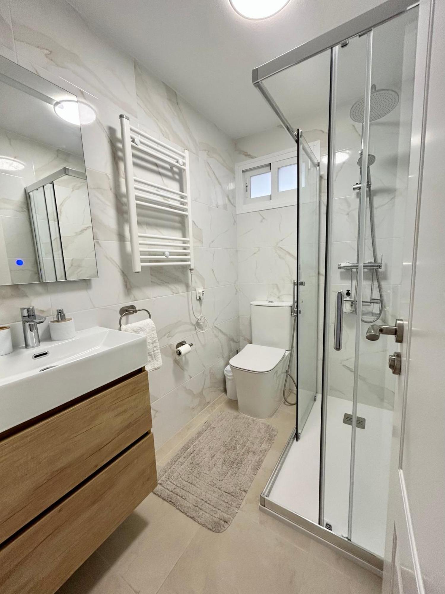 Buenti Beautiful View Apartment *