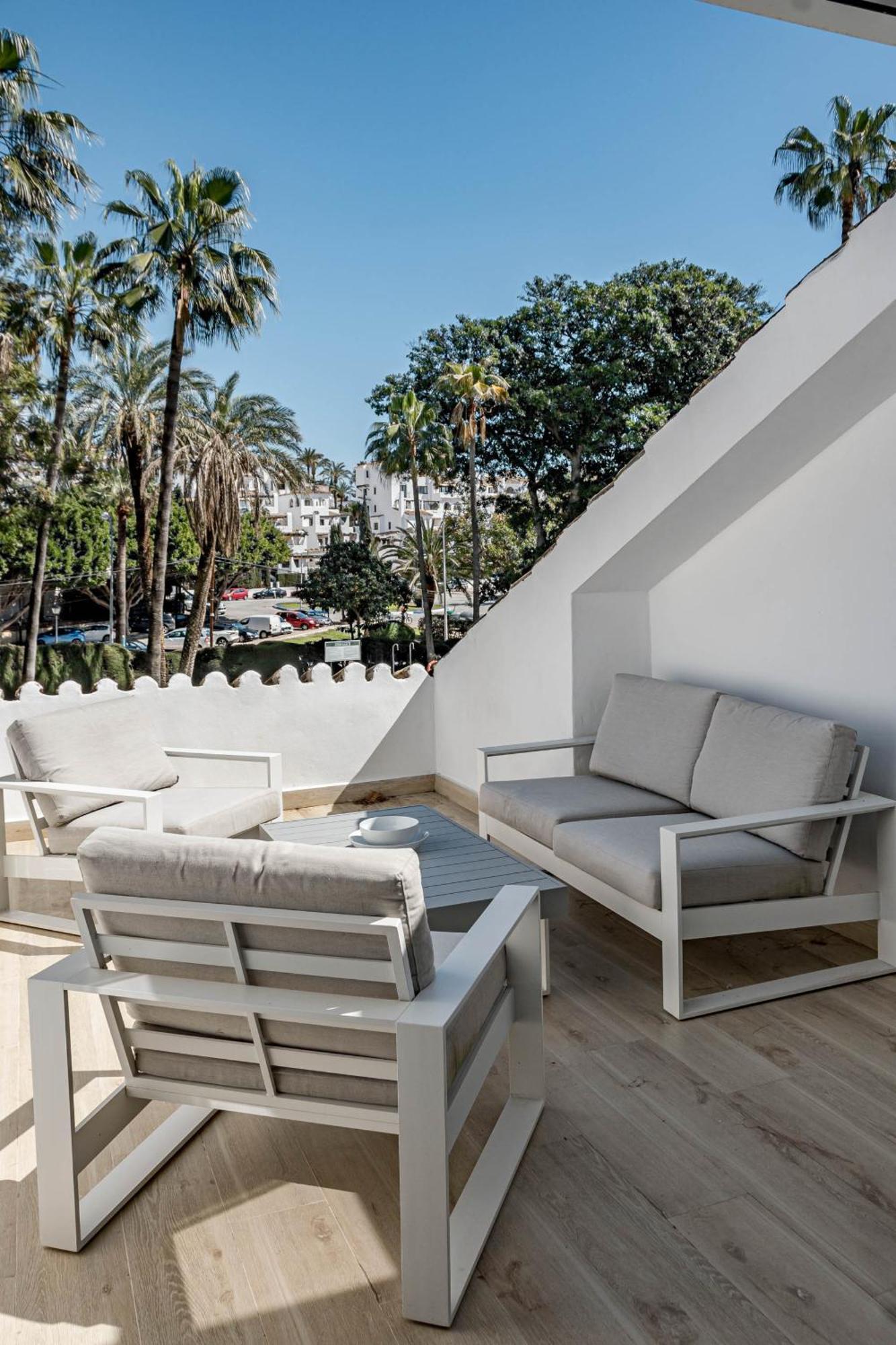 Agrupadas 22 Marbella