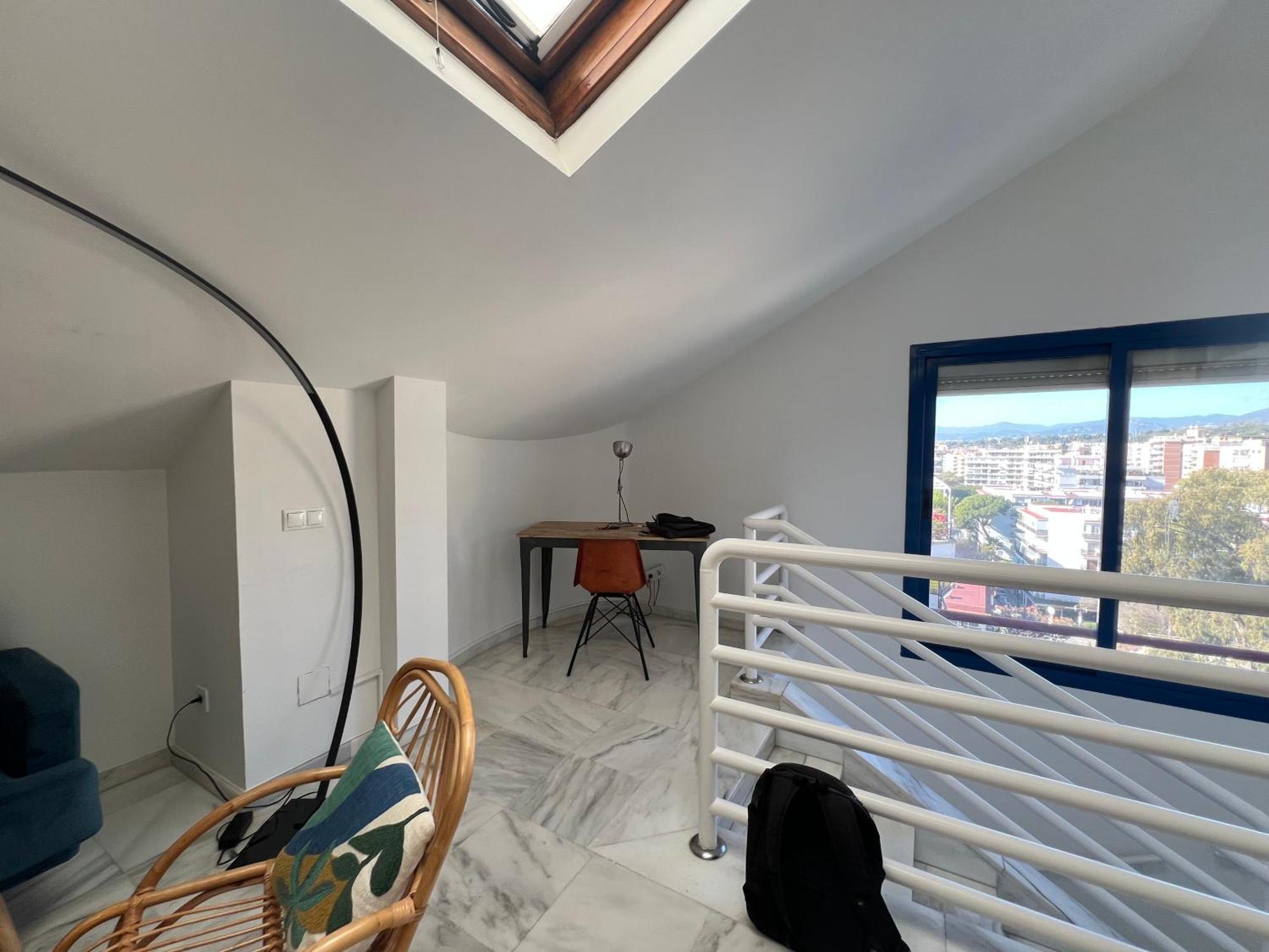 Apartment Blue Glass Penthouse In Center Marbella