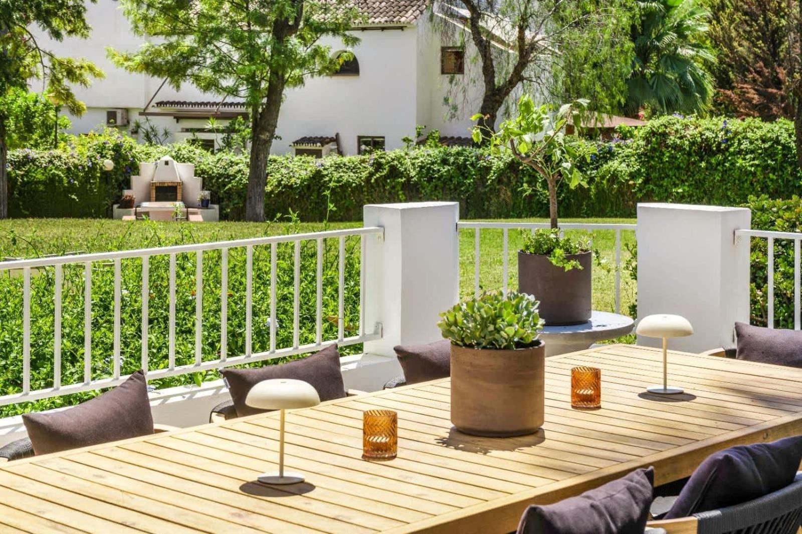 Jazmines Nueva Andalucia Terrace Pool *
