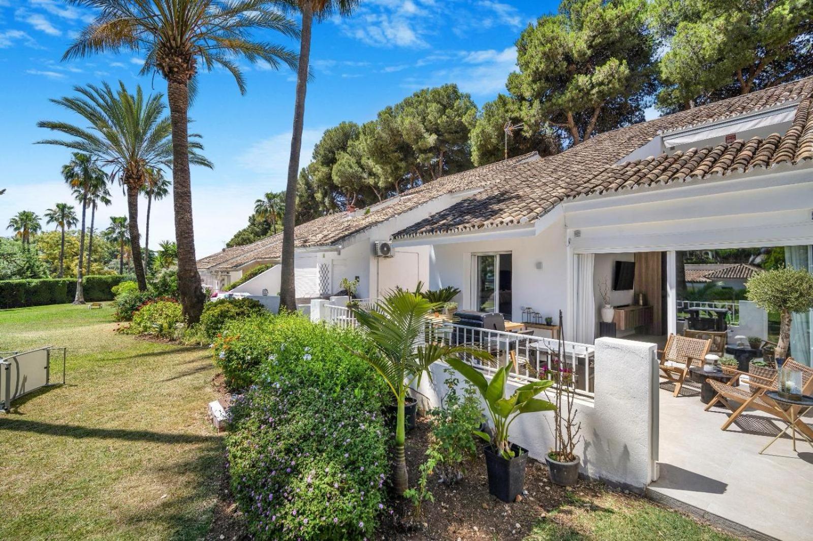 Jazmines Nueva Andalucia Terrace Pool * Marbella