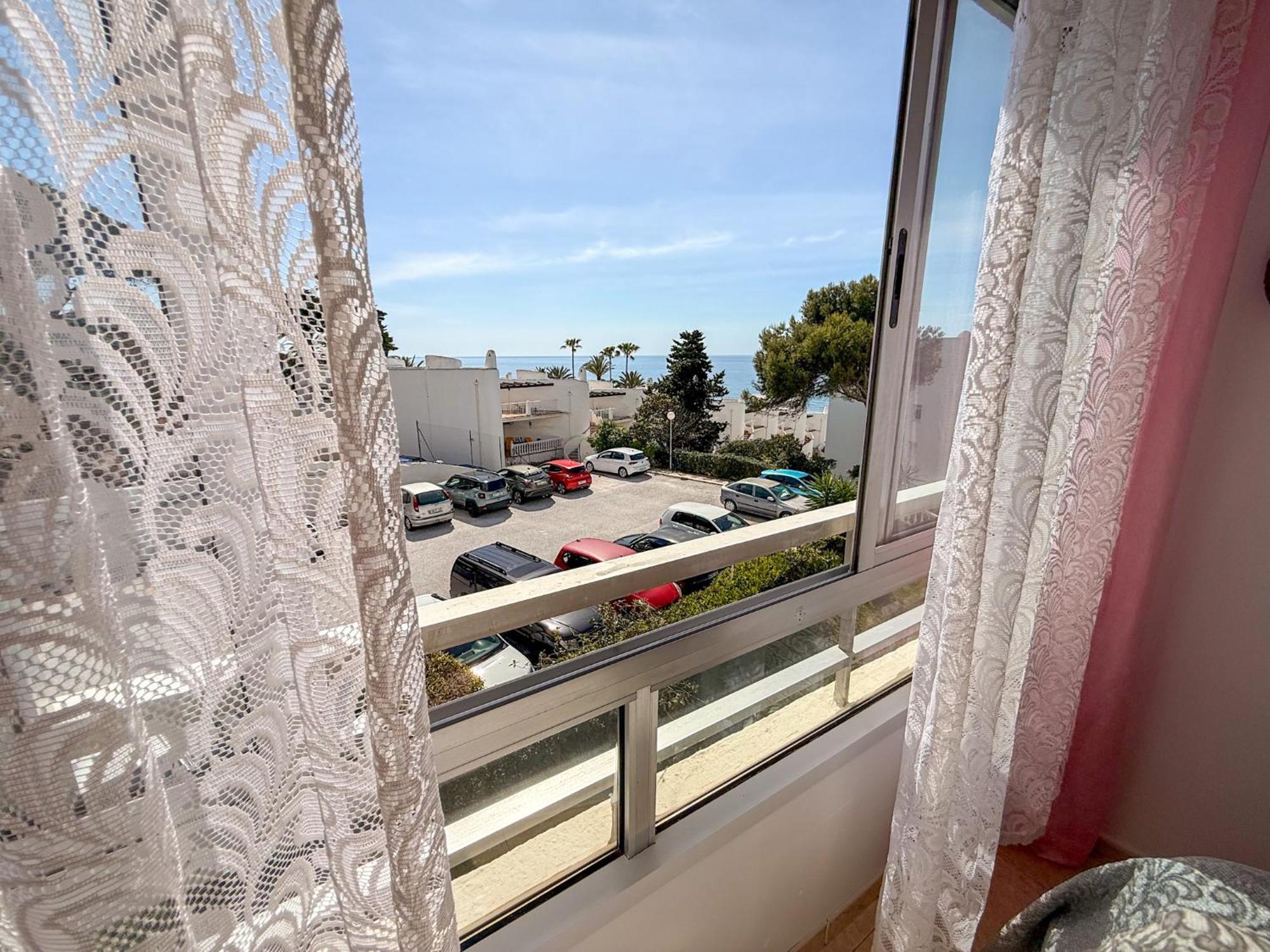 Casa La Luna- Beachfront 1br With Sea Views Apartment