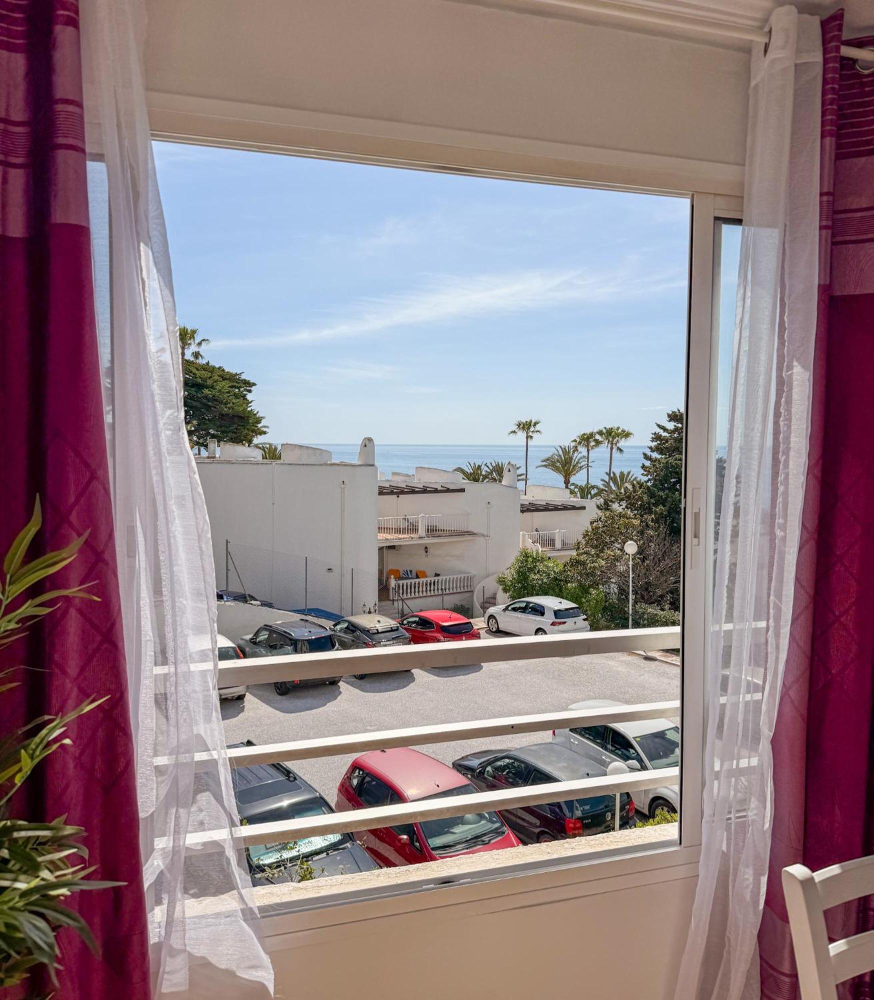 Casa La Luna- Beachfront 1br With Sea Views Apartment