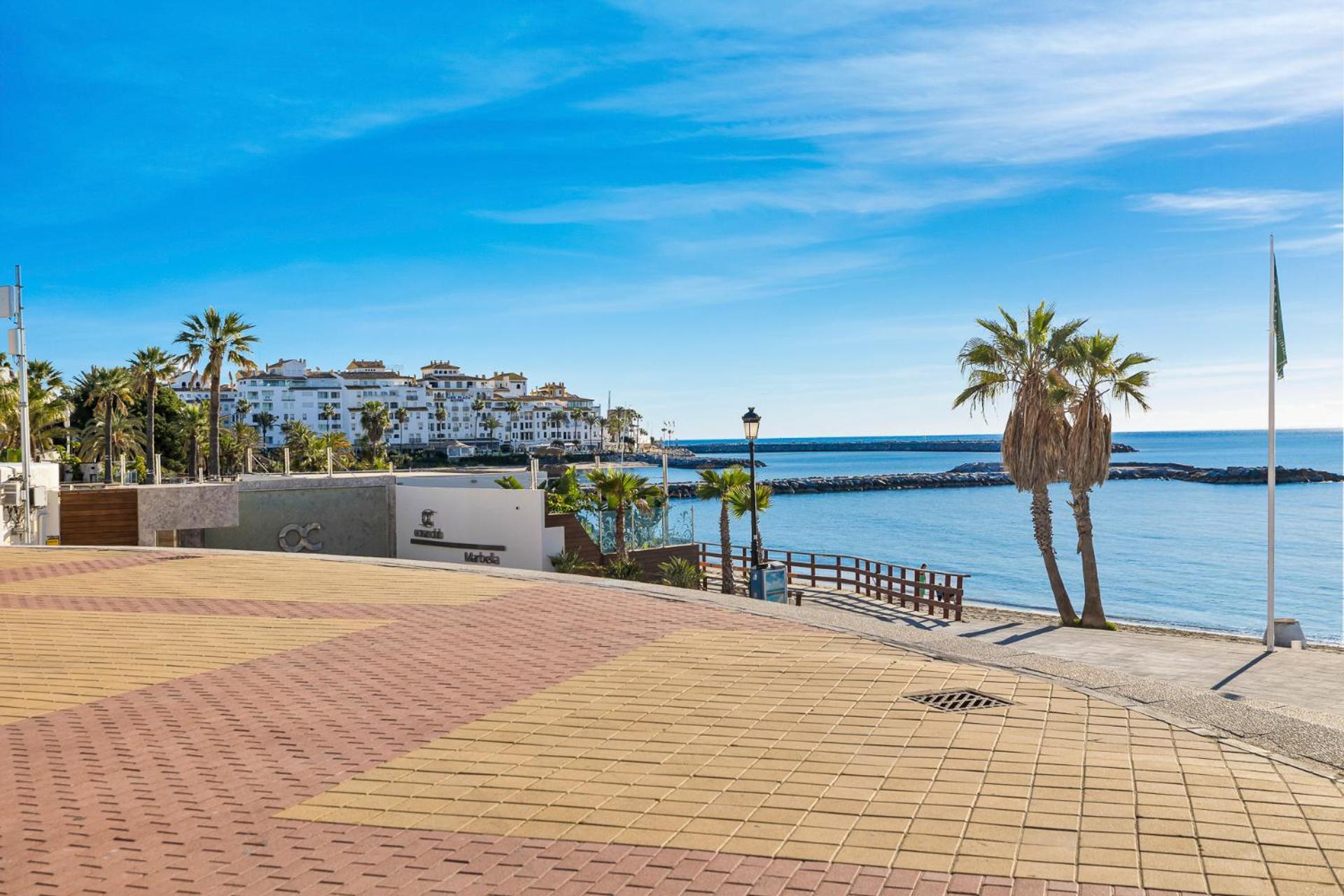 Charming And Spacious In Medina Garden - Puerto Banus Marbella
