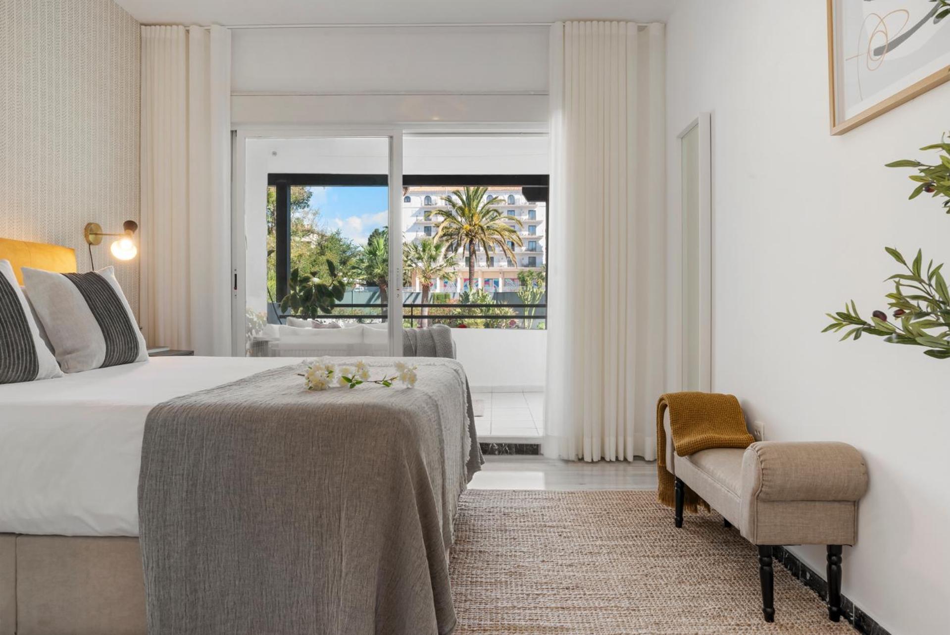 Charming And Spacious In Medina Garden - Puerto Banus Apartment Marbella