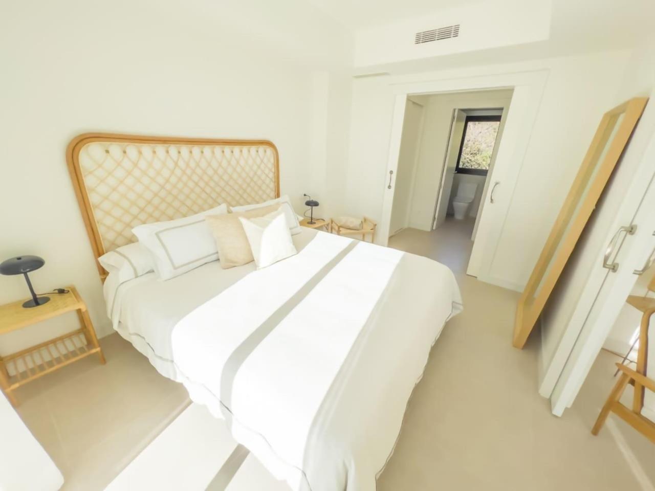 Apartment Pent-house On The Golden Mile Marbella