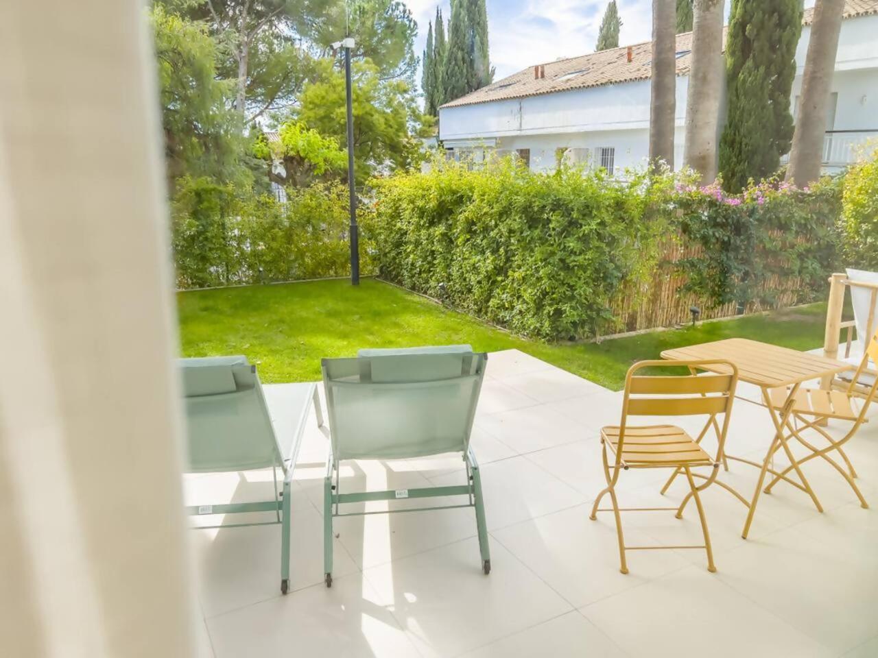 Bajo Con Jardin En La Milla De Oro Apartamento