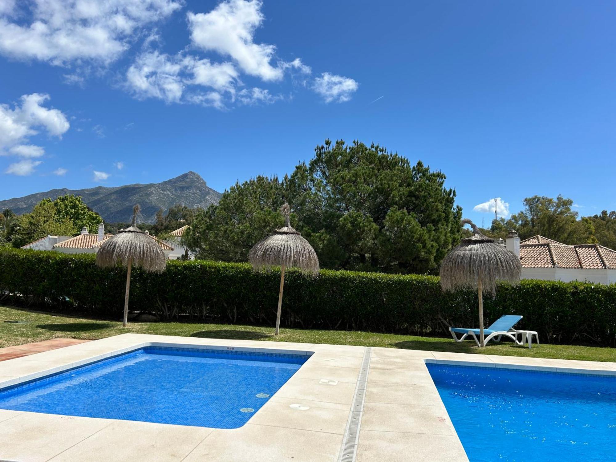 Сasa de vacaciones House In Surrounded By Golf Courses