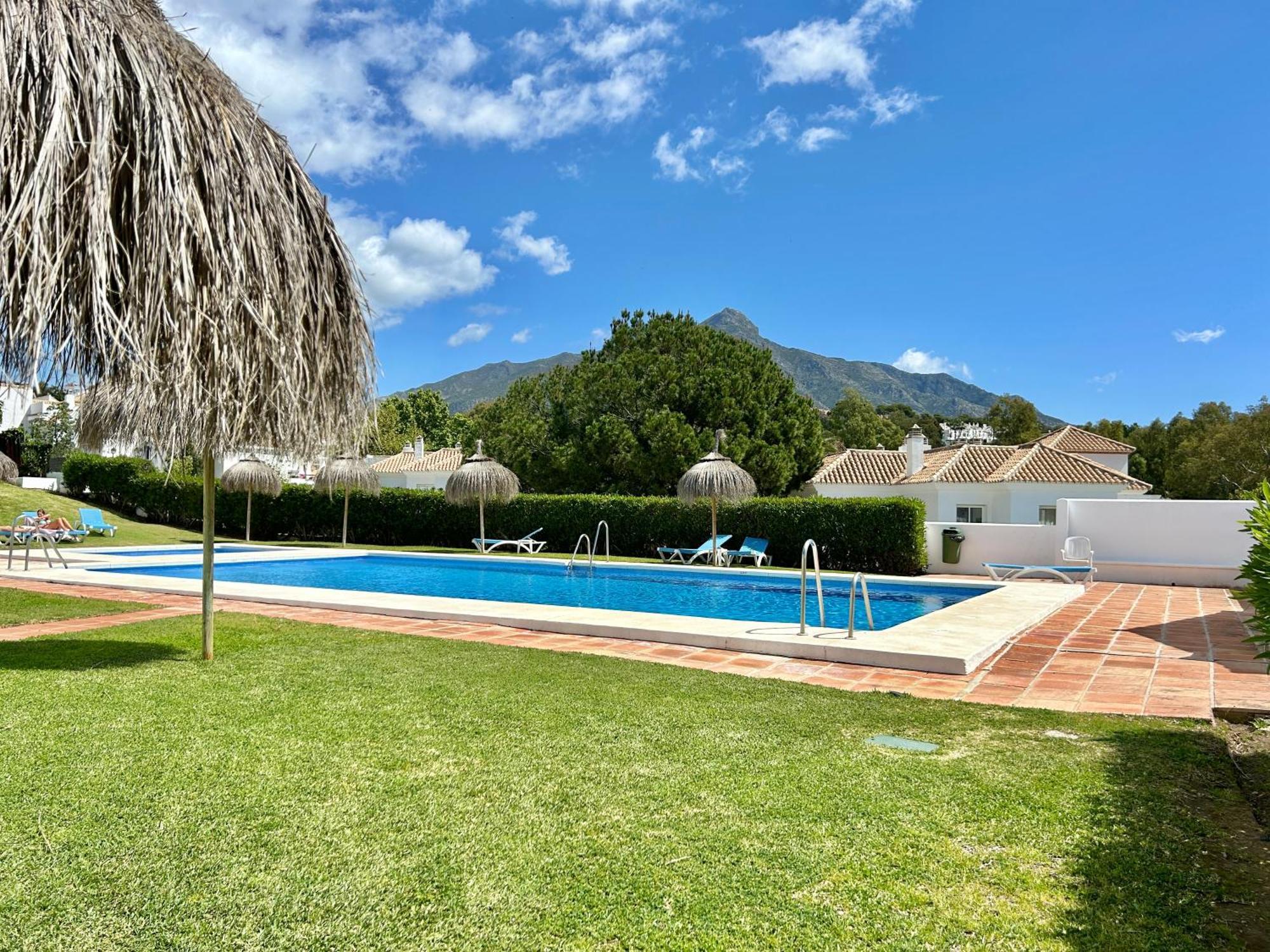 House In Surrounded By Golf Courses Vakantiehuis Marbella
