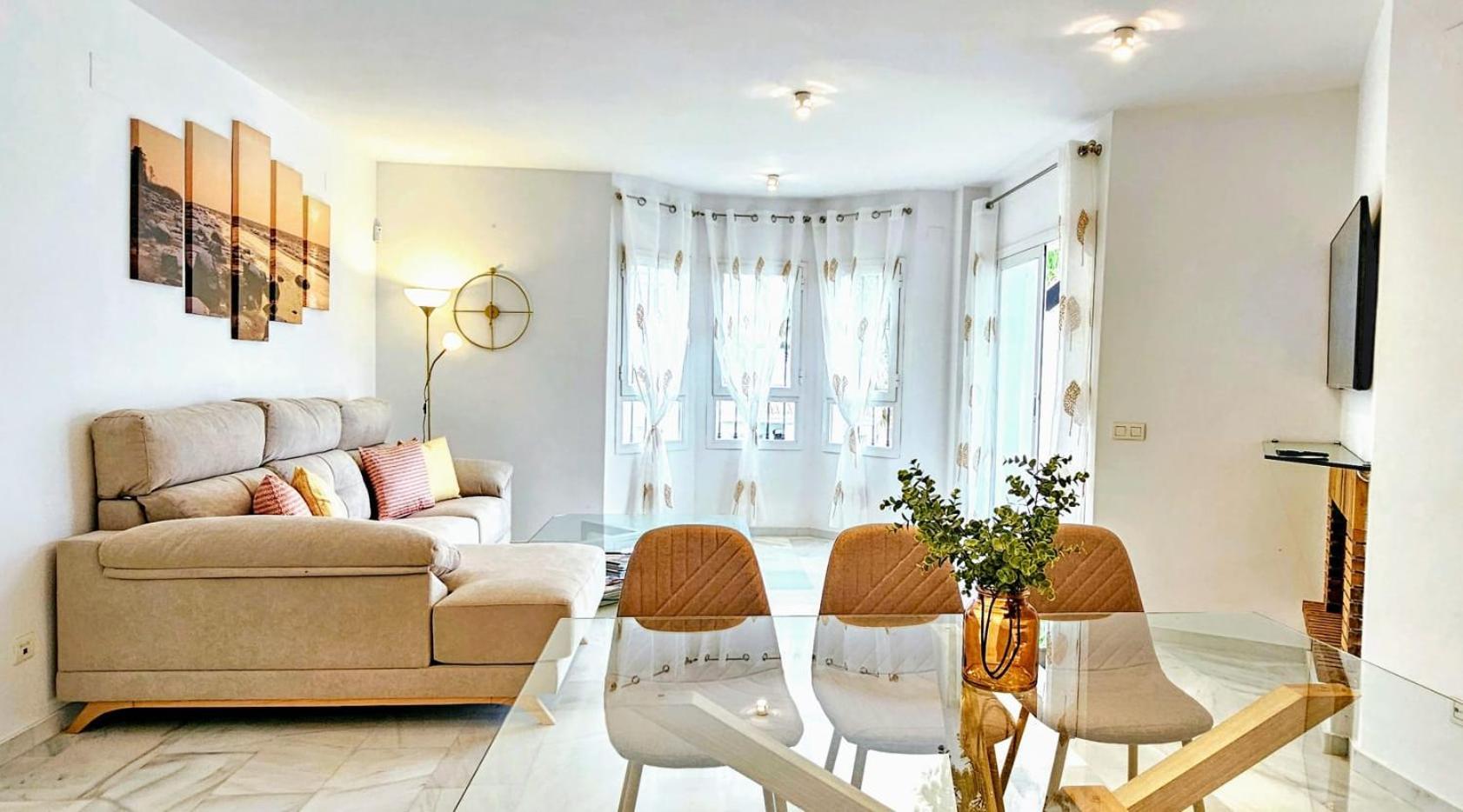 Naranjos Close To Puerto Banus Apartamento Marbella