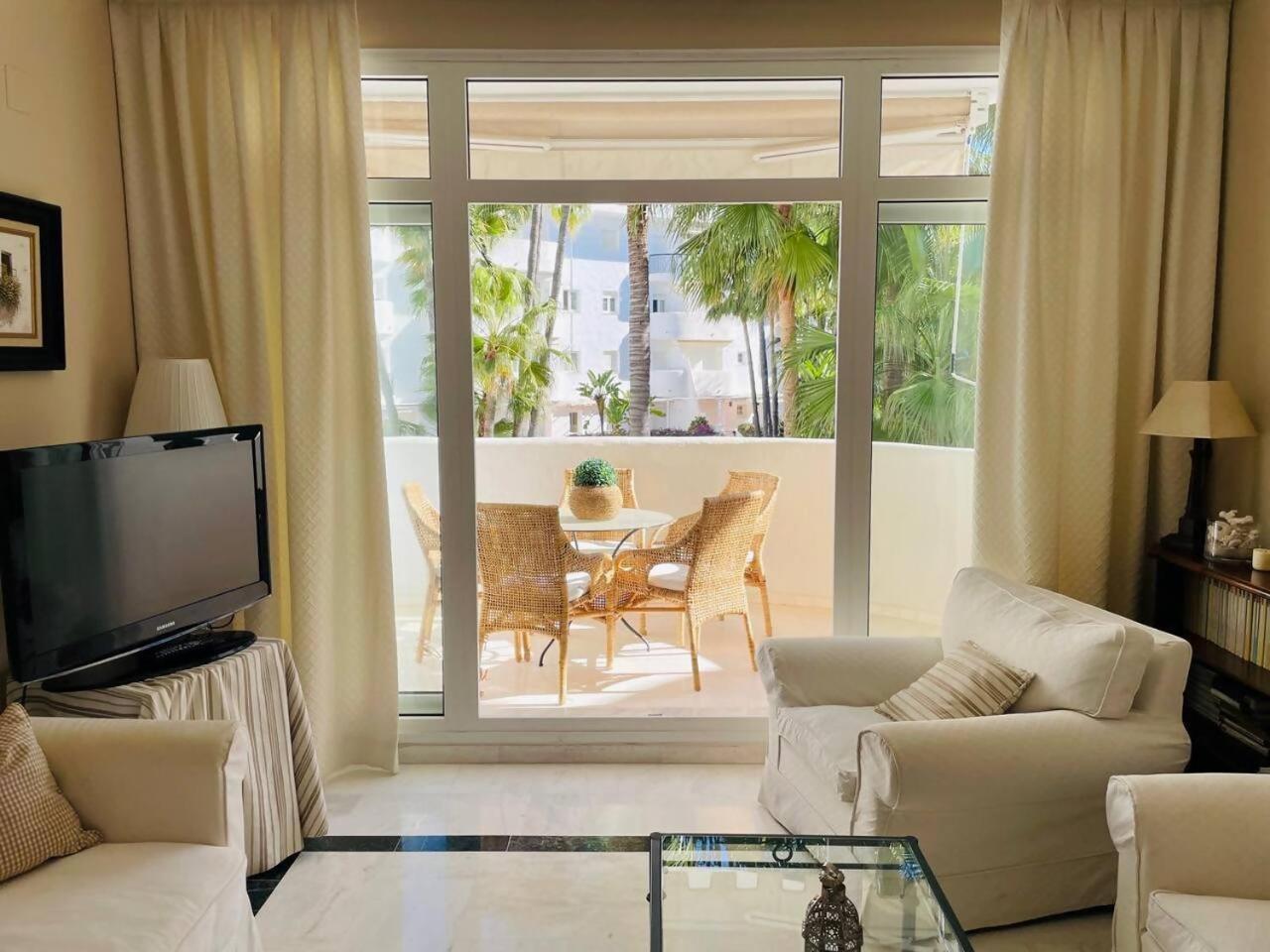 Apartment Milla De Oro
