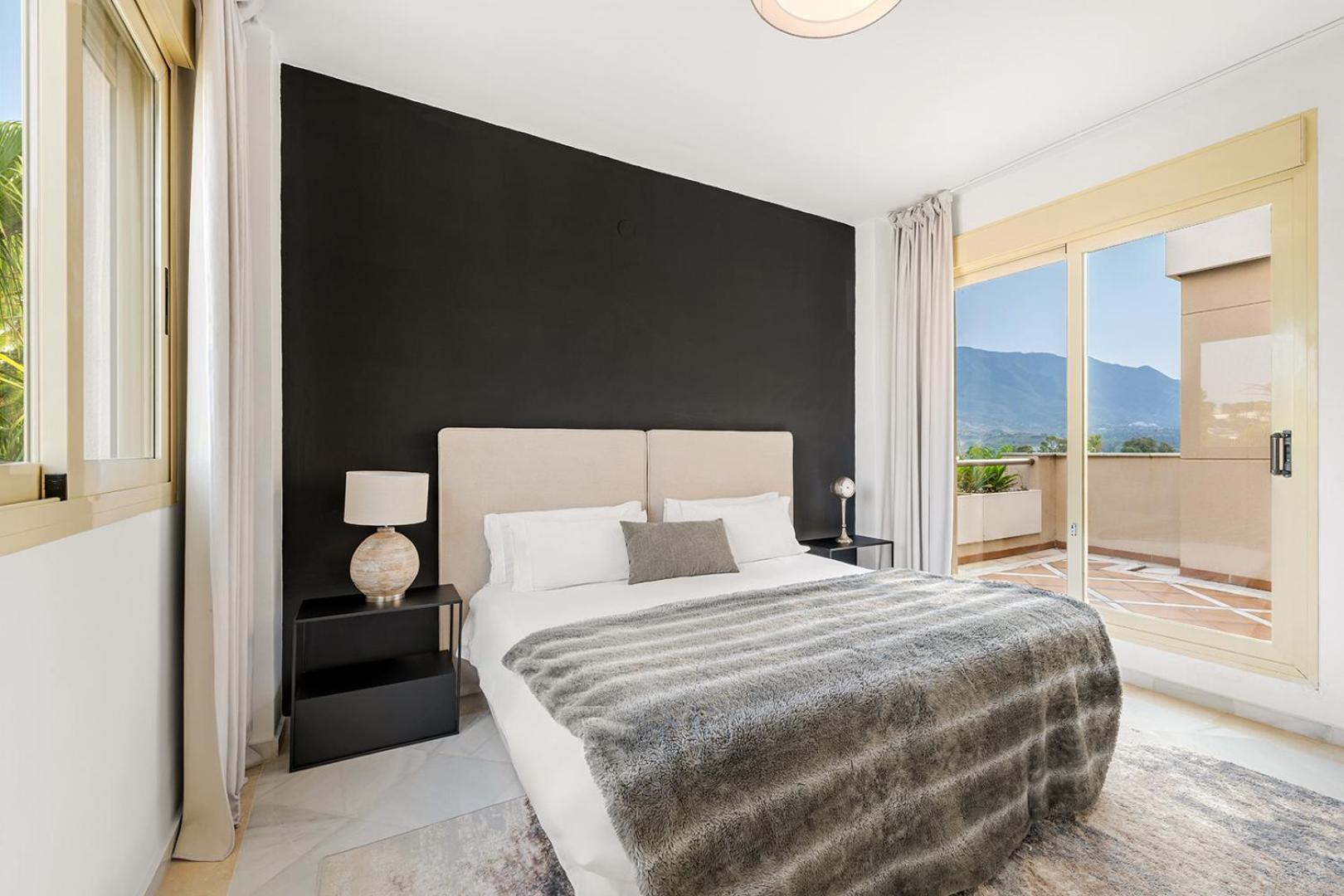 Molo Residences Boutique & *