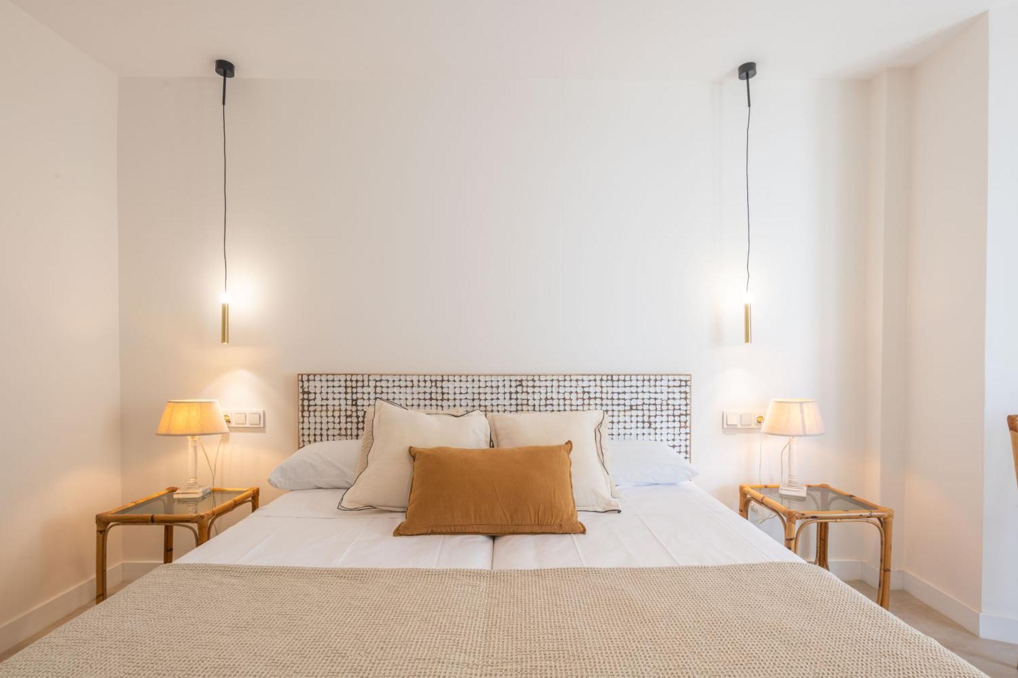Apartment In Front Of Sea & Center Marbella