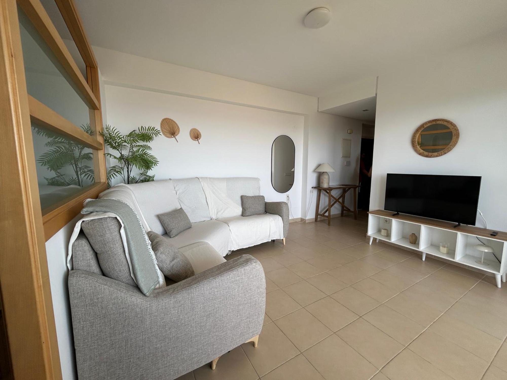 Apartment En Elviria Con Vistas Al Mar