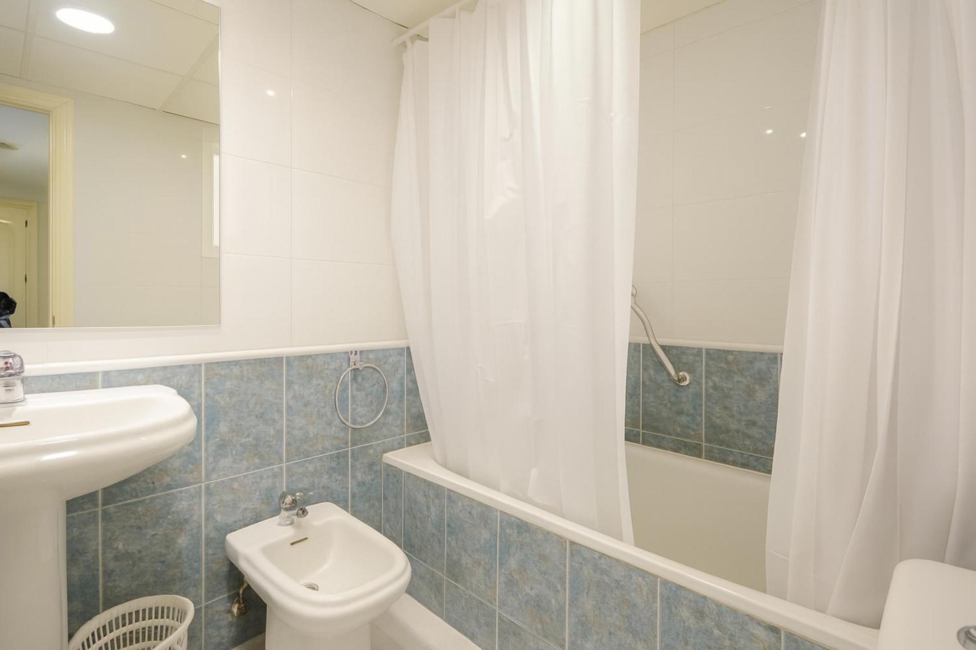Ana Apartment *