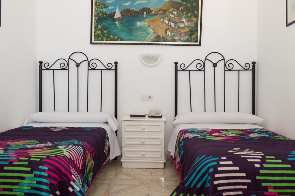 Mediterraneo Front Apartment