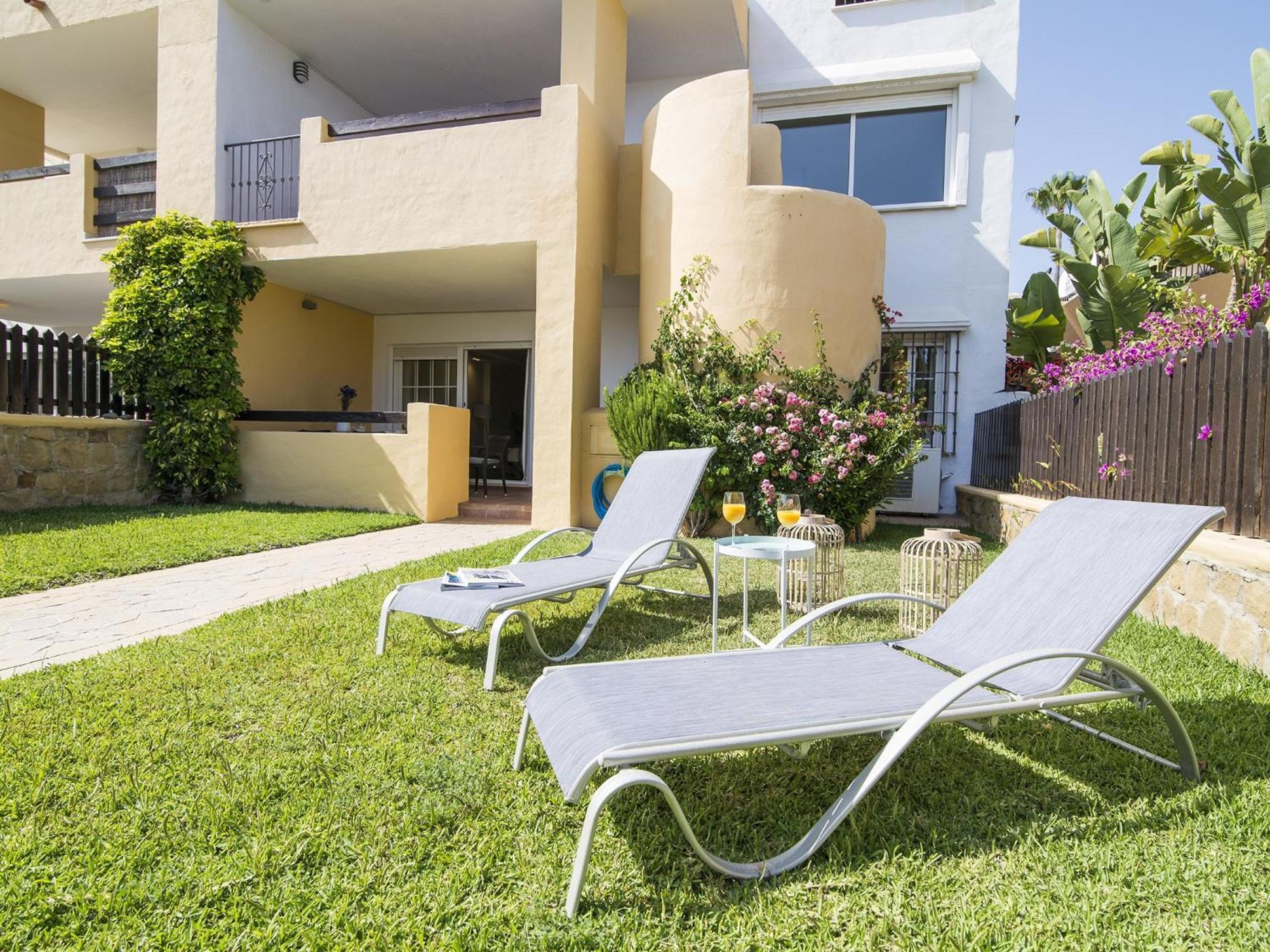 Apartment Dunes Waterfront Retreat