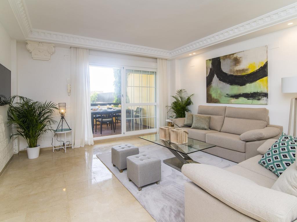 Dunes Waterfront Retreat Marbella