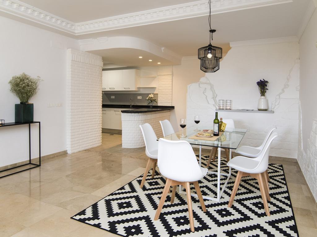 Dunes Waterfront Retreat Marbella