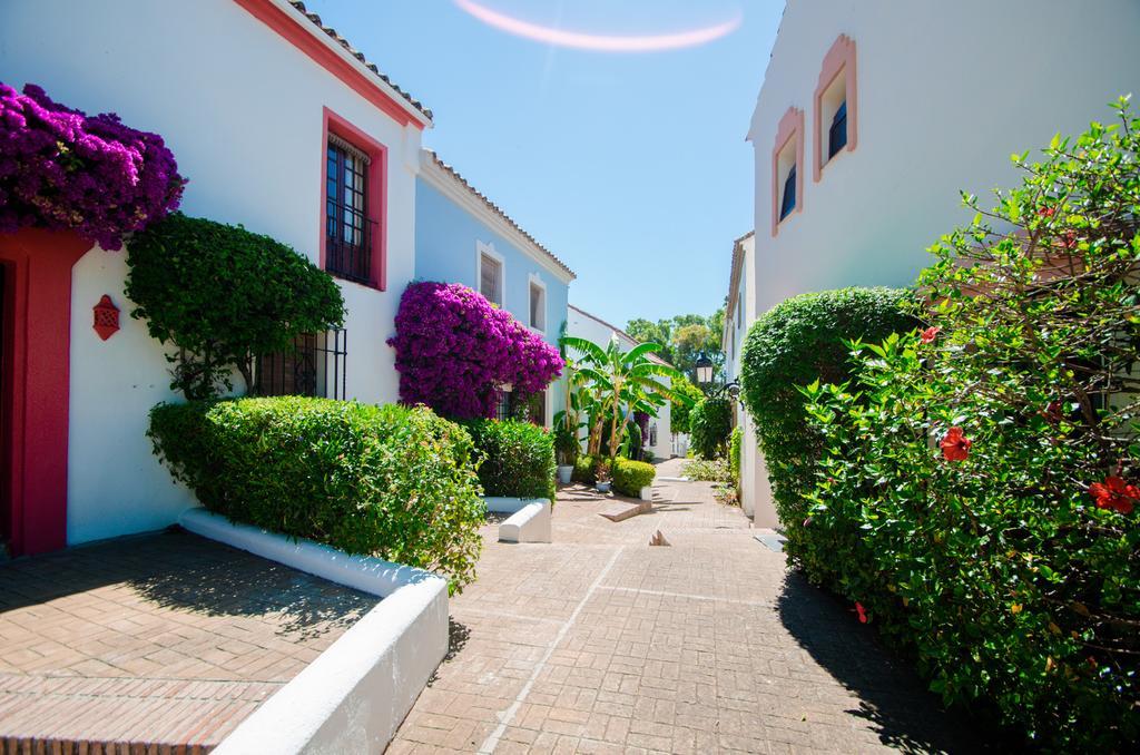 Villas At Pueblo Guadalmina Holiday home *