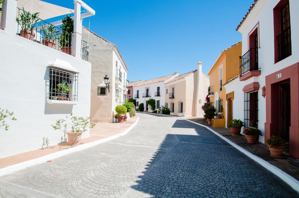 Villas At Pueblo Guadalmina *
