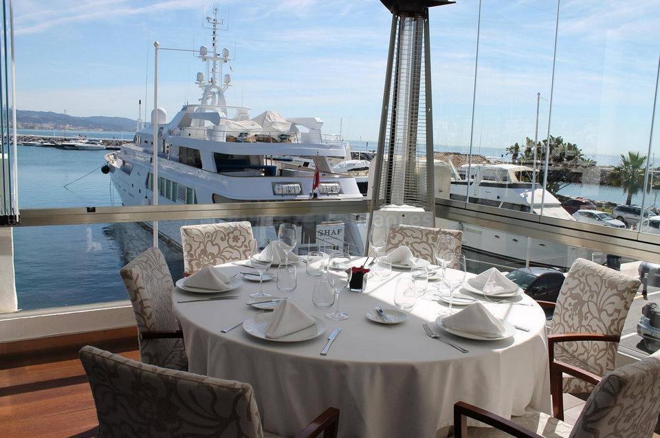 Apartment Banus Boutique Muelle Del Ribera *
