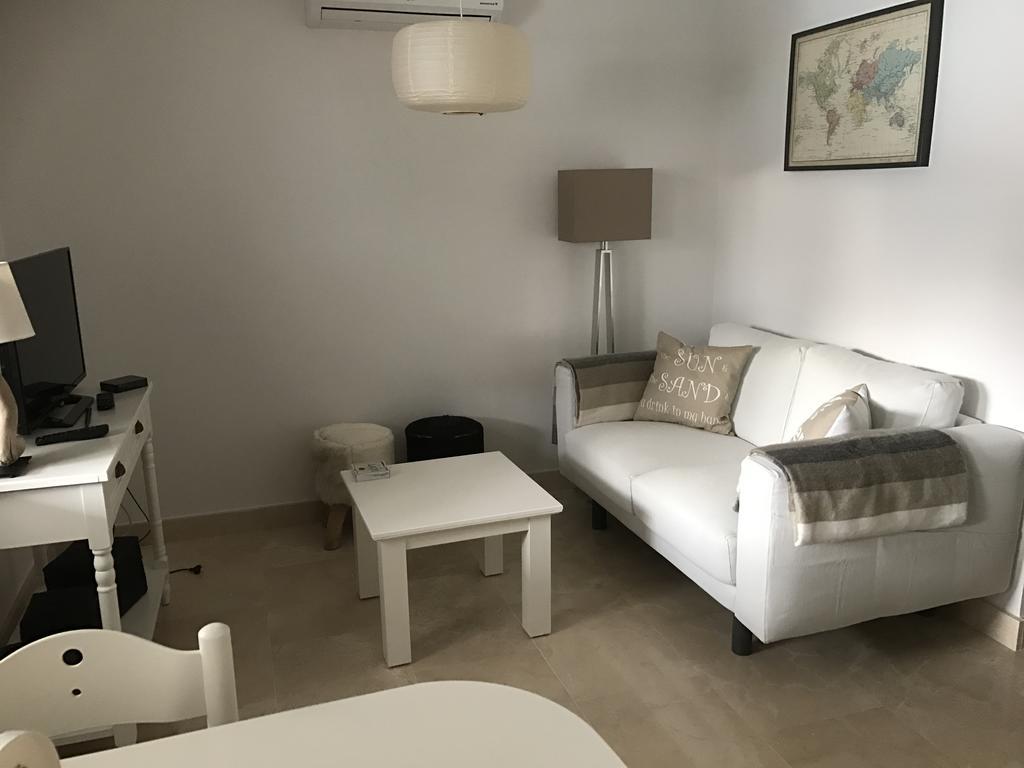 Casa Holandaluzas Near Beach, With Salt Water Pool And Private Parking * Marbella