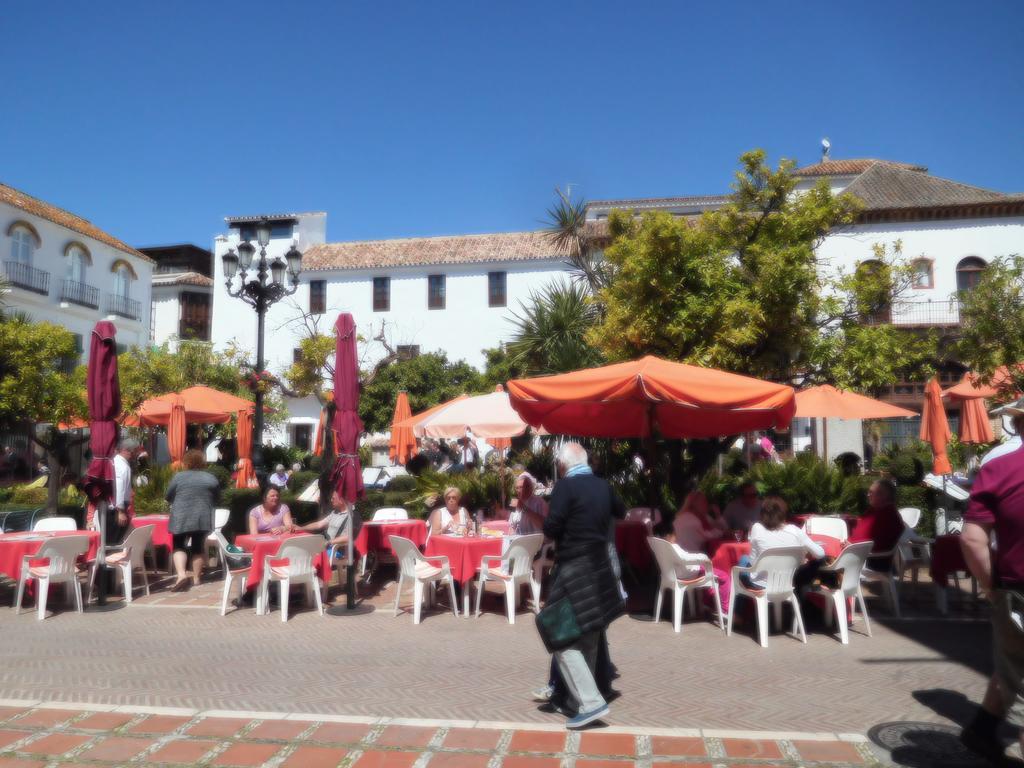 Casa Holandaluzas Near Beach, With Salt Water Pool And Private Parking Marbella